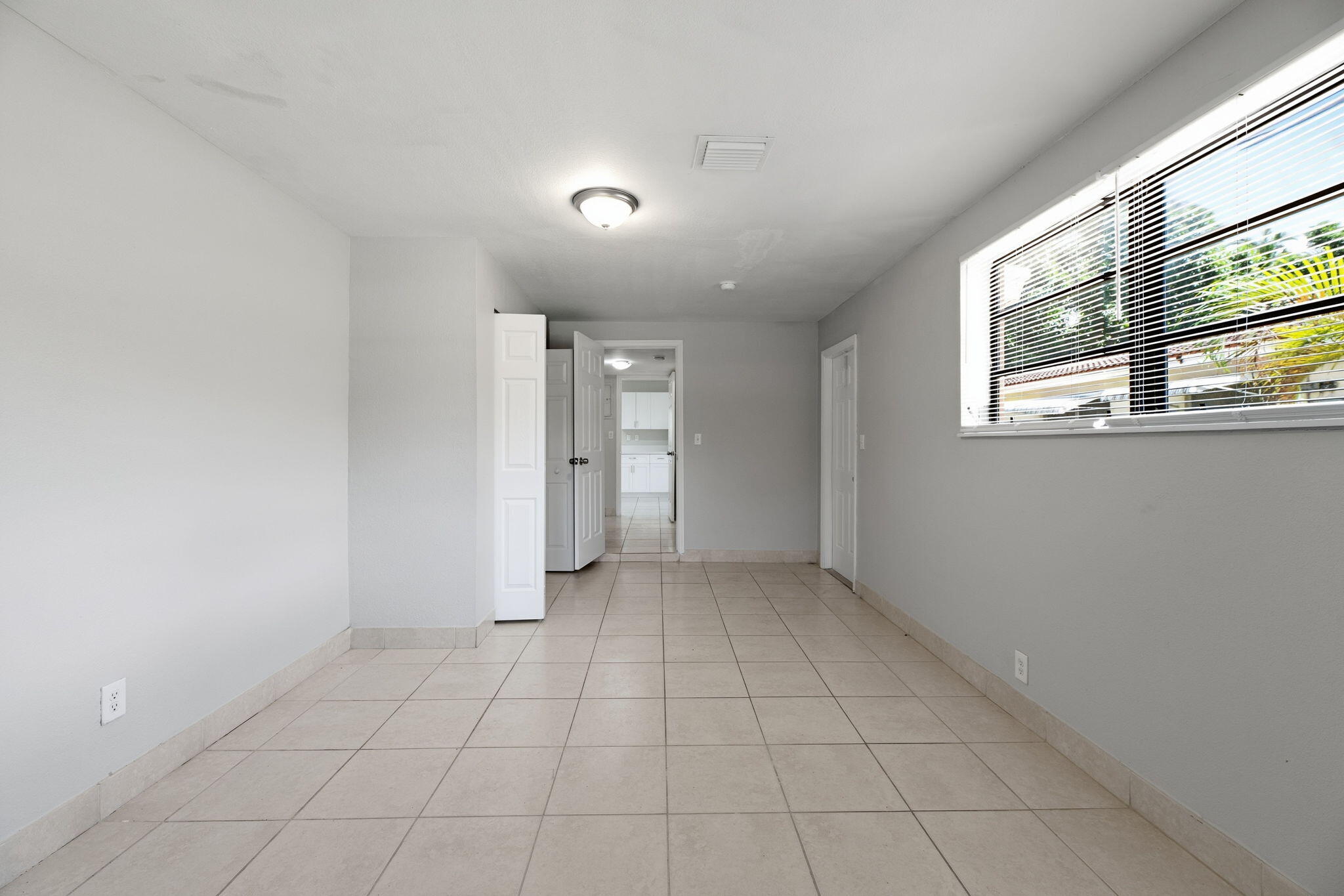 3427 NW 37TH, Lauderdale Lakes FL 33309