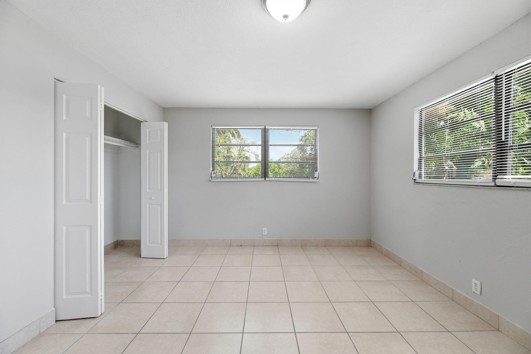 3427 NW 37TH, Lauderdale Lakes FL 33309