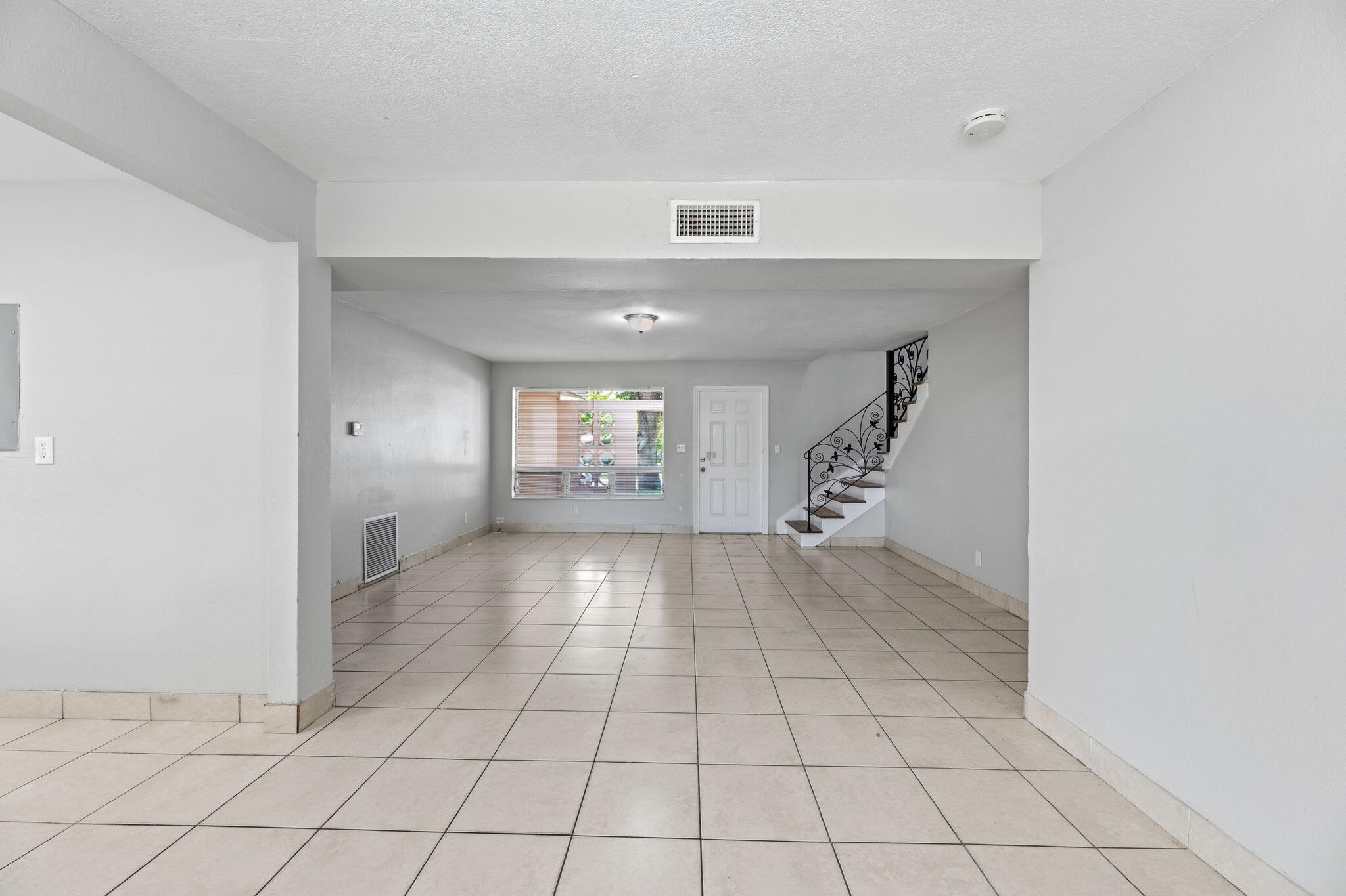 3427 NW 37TH, Lauderdale Lakes FL 33309