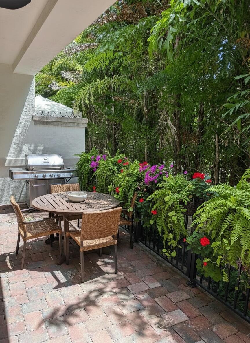 608 Windward, Boynton Beach FL 33435