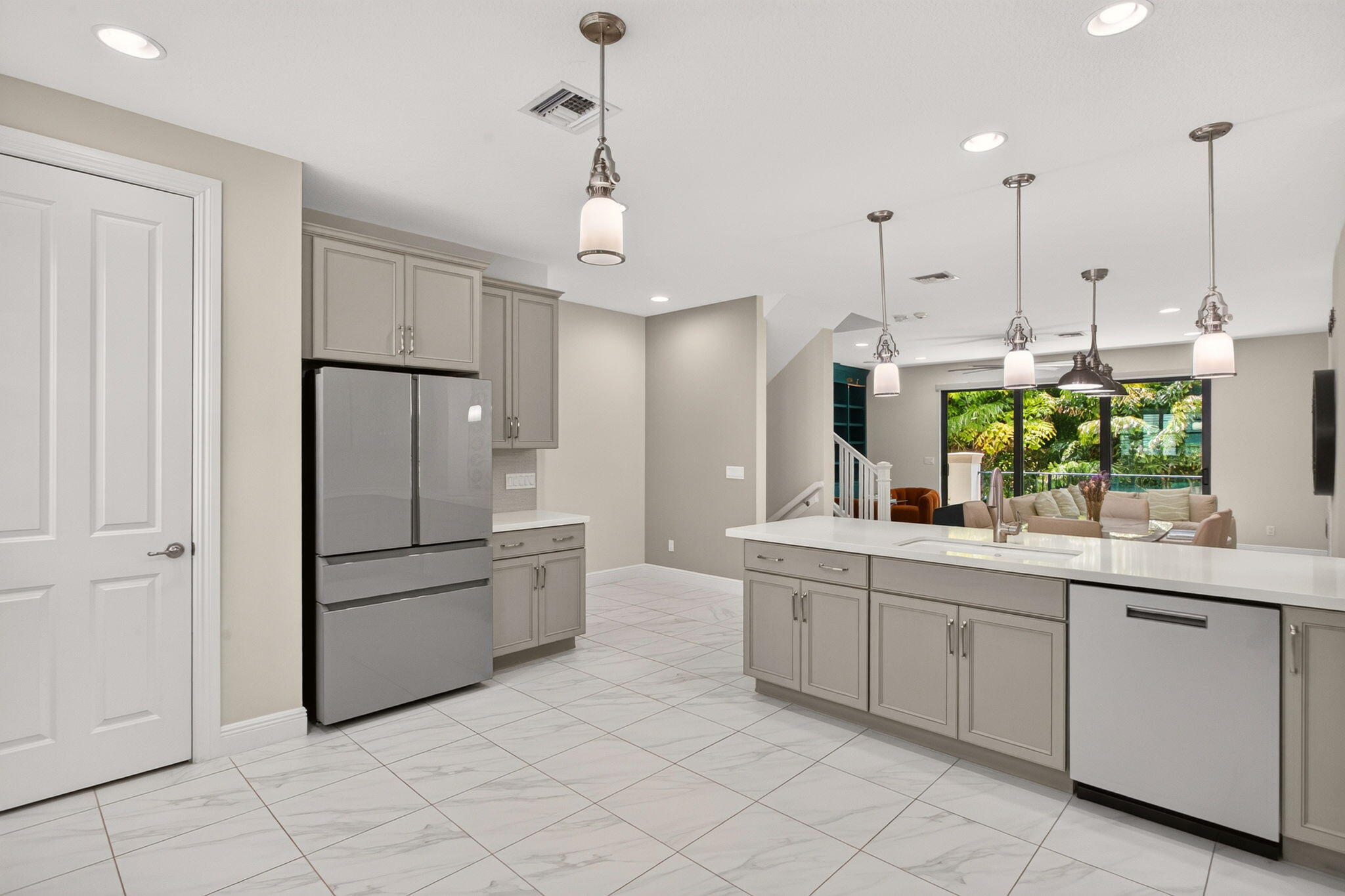608 Windward, Boynton Beach FL 33435