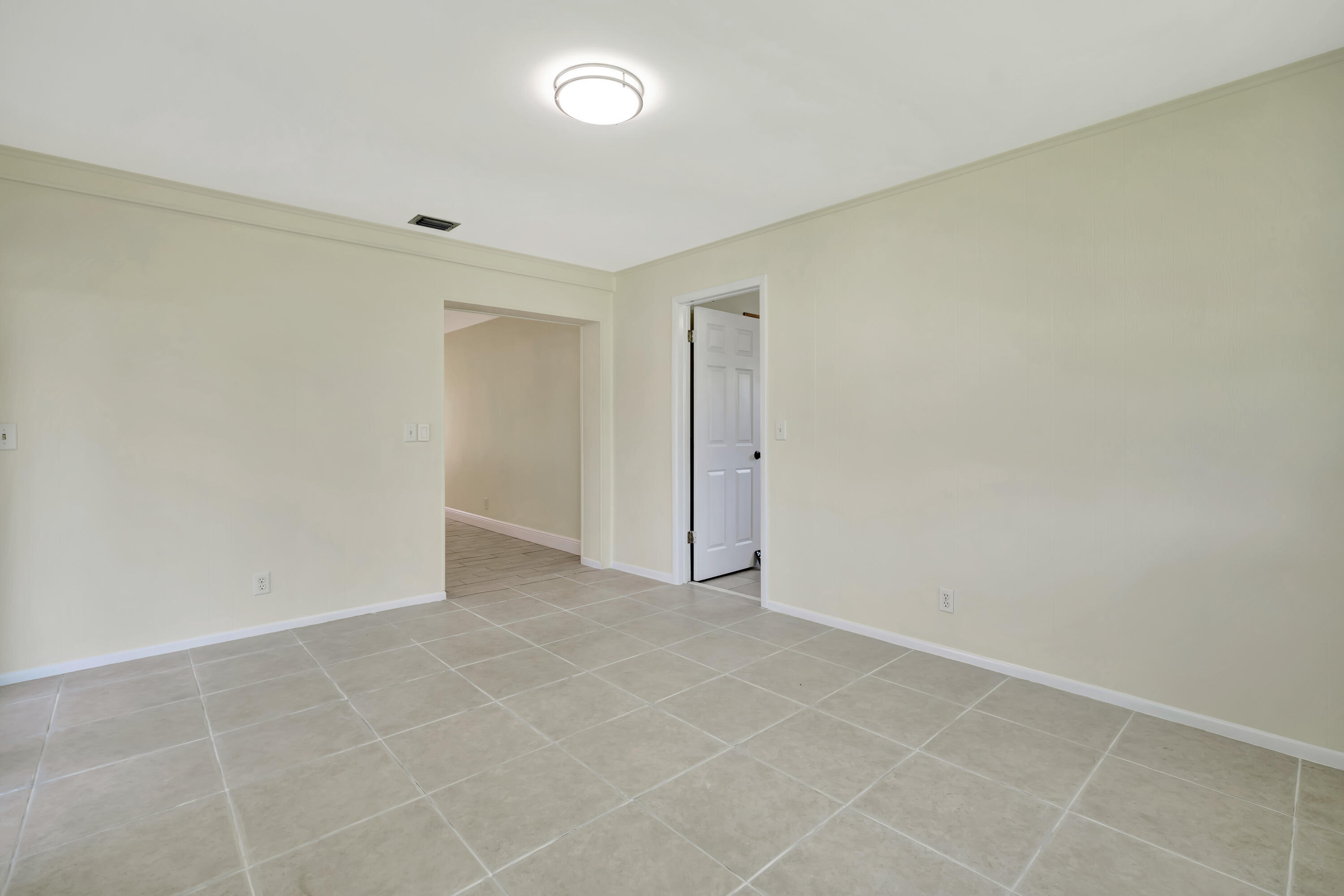 713 Gumtree, North Palm Beach FL 33408