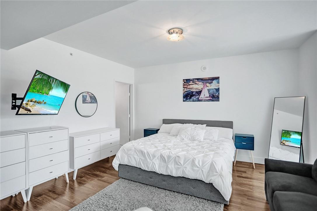 90 SW 3RD #TH300B, Miami FL 33130