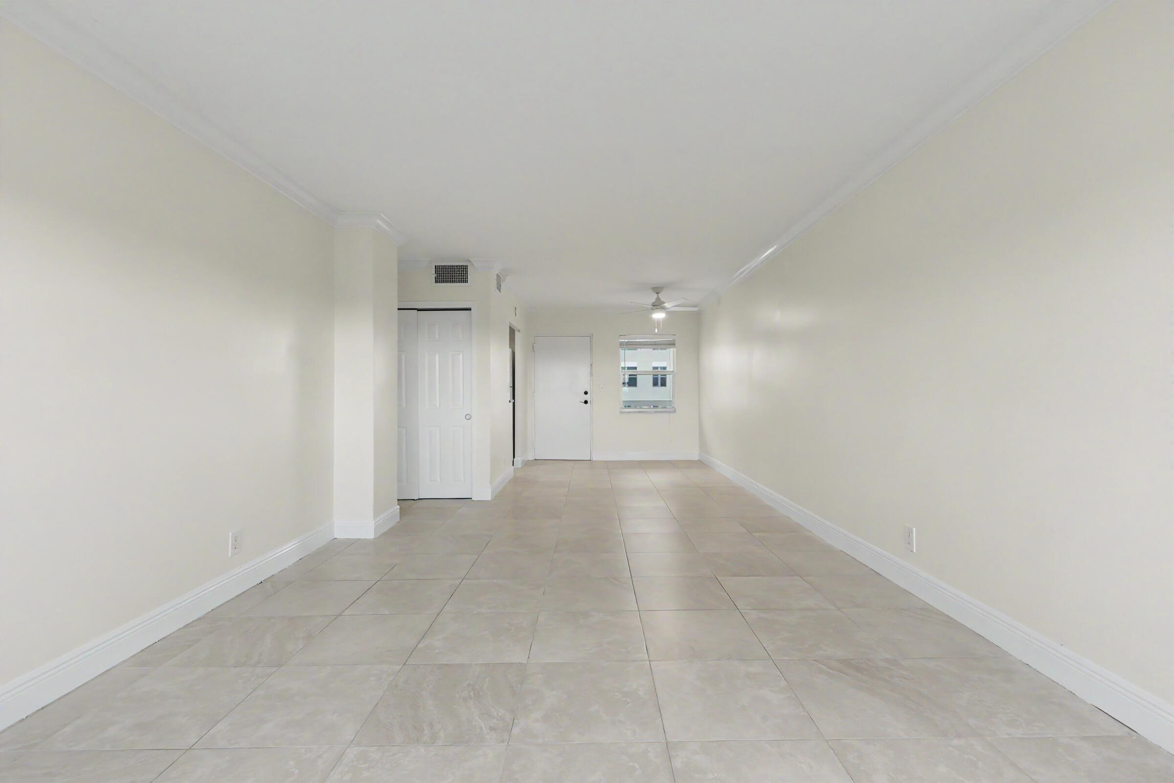 2555 NE 11TH #906, Fort Lauderdale FL 33304