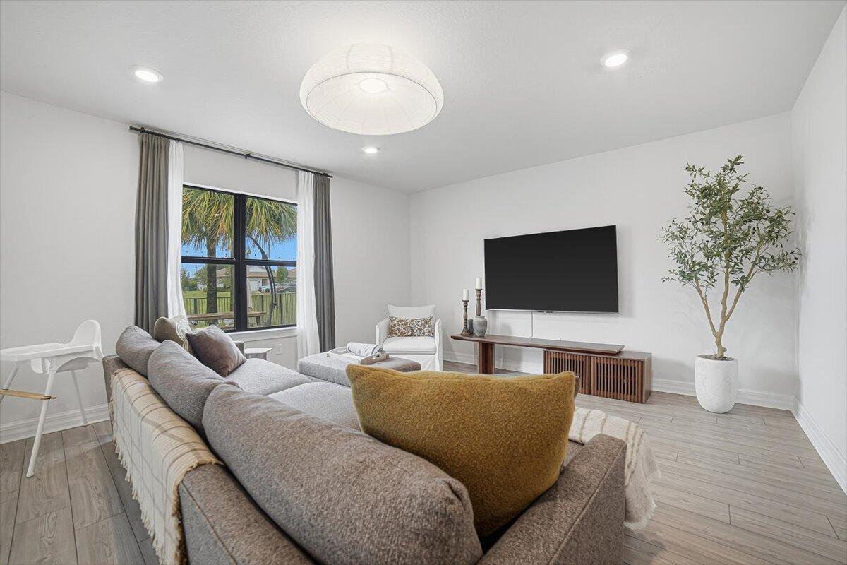 3149 Tamarind #Lot 26, Lauderdale Lakes FL 33311