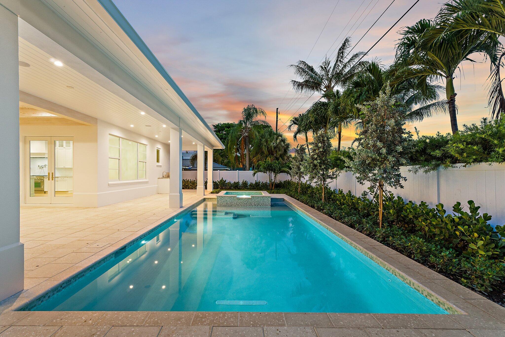 131 Dory, North Palm Beach FL 33408