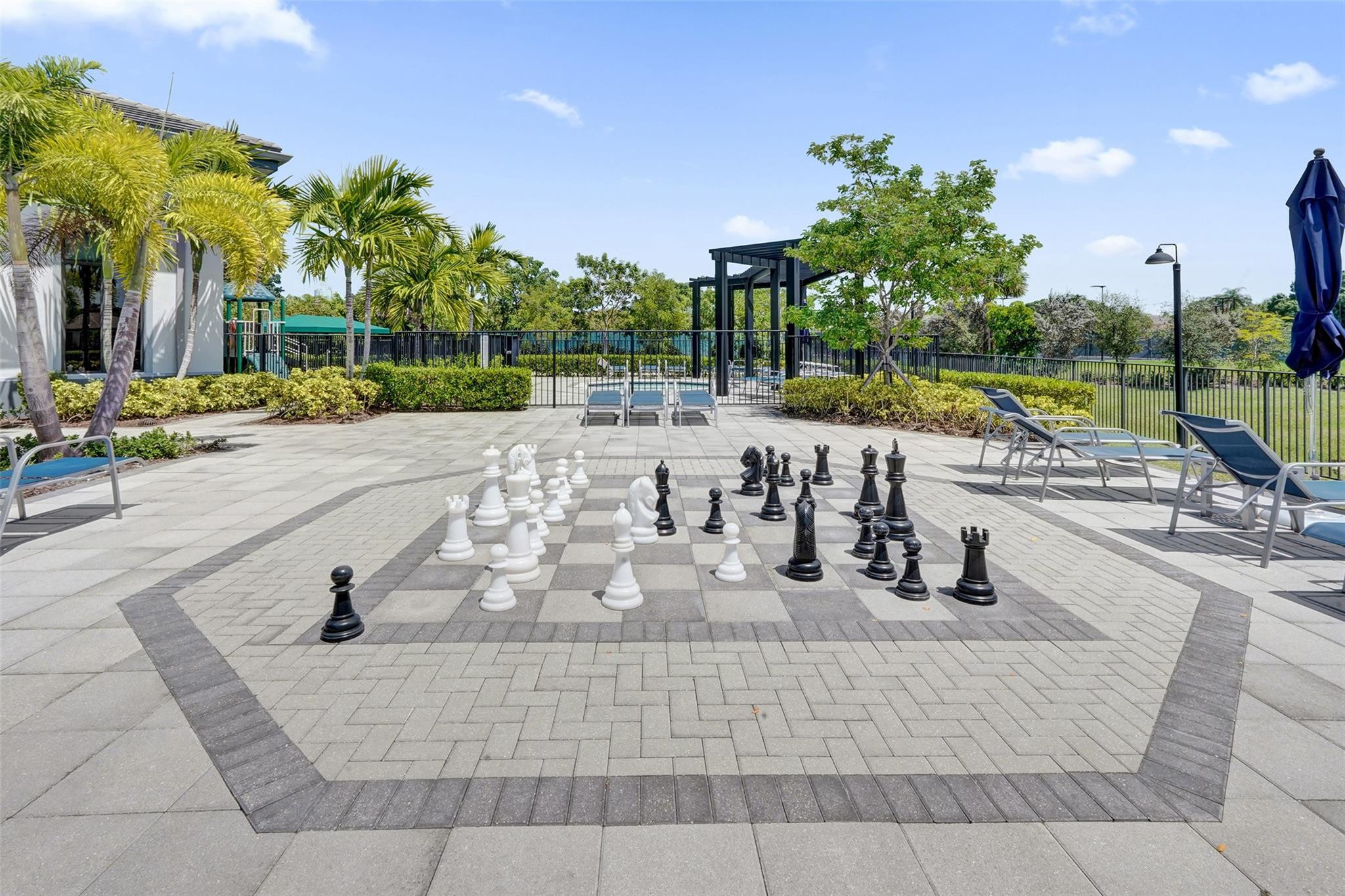 8011 ROWAN, Parkland FL 33067