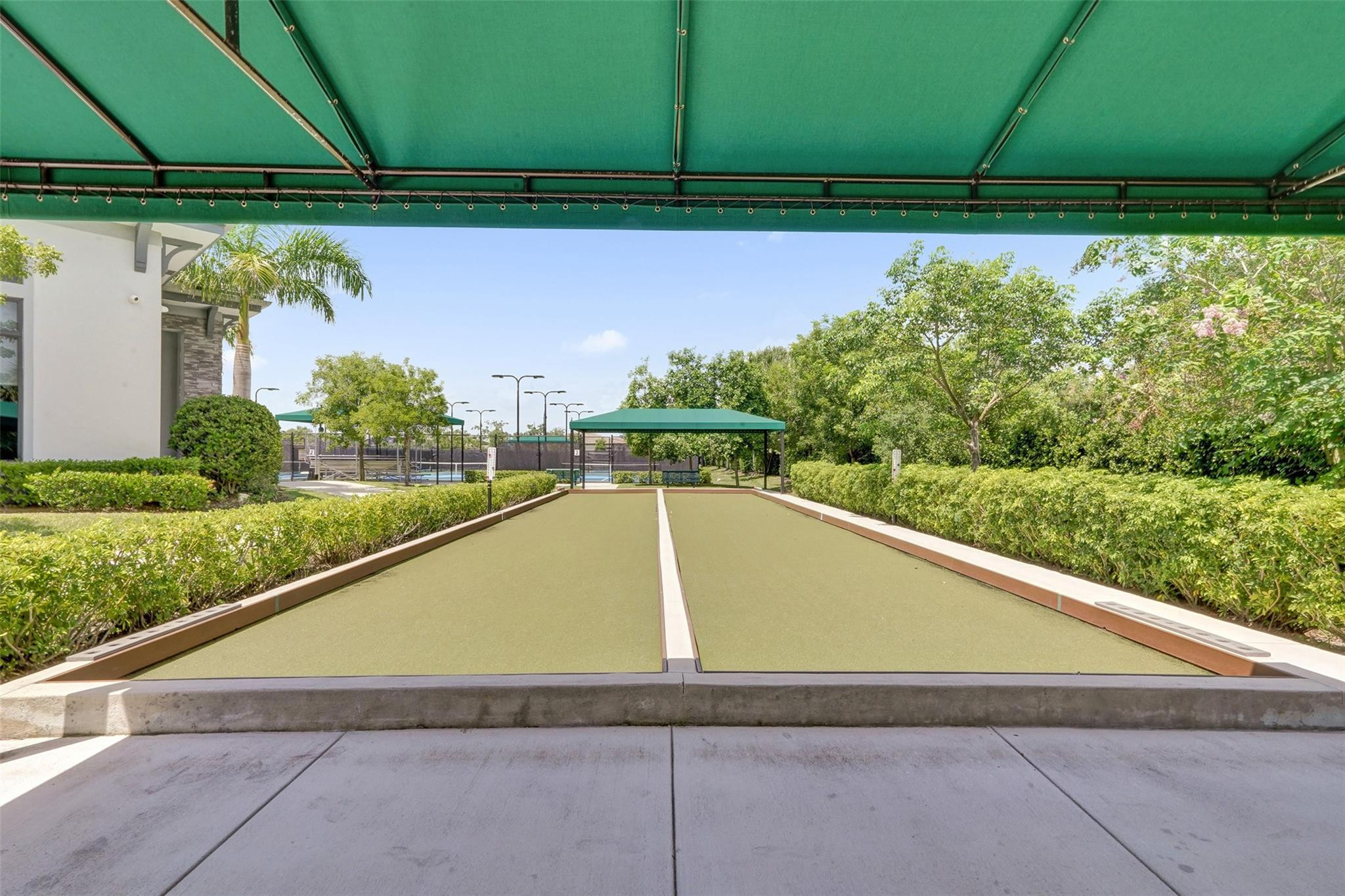 8011 ROWAN, Parkland FL 33067