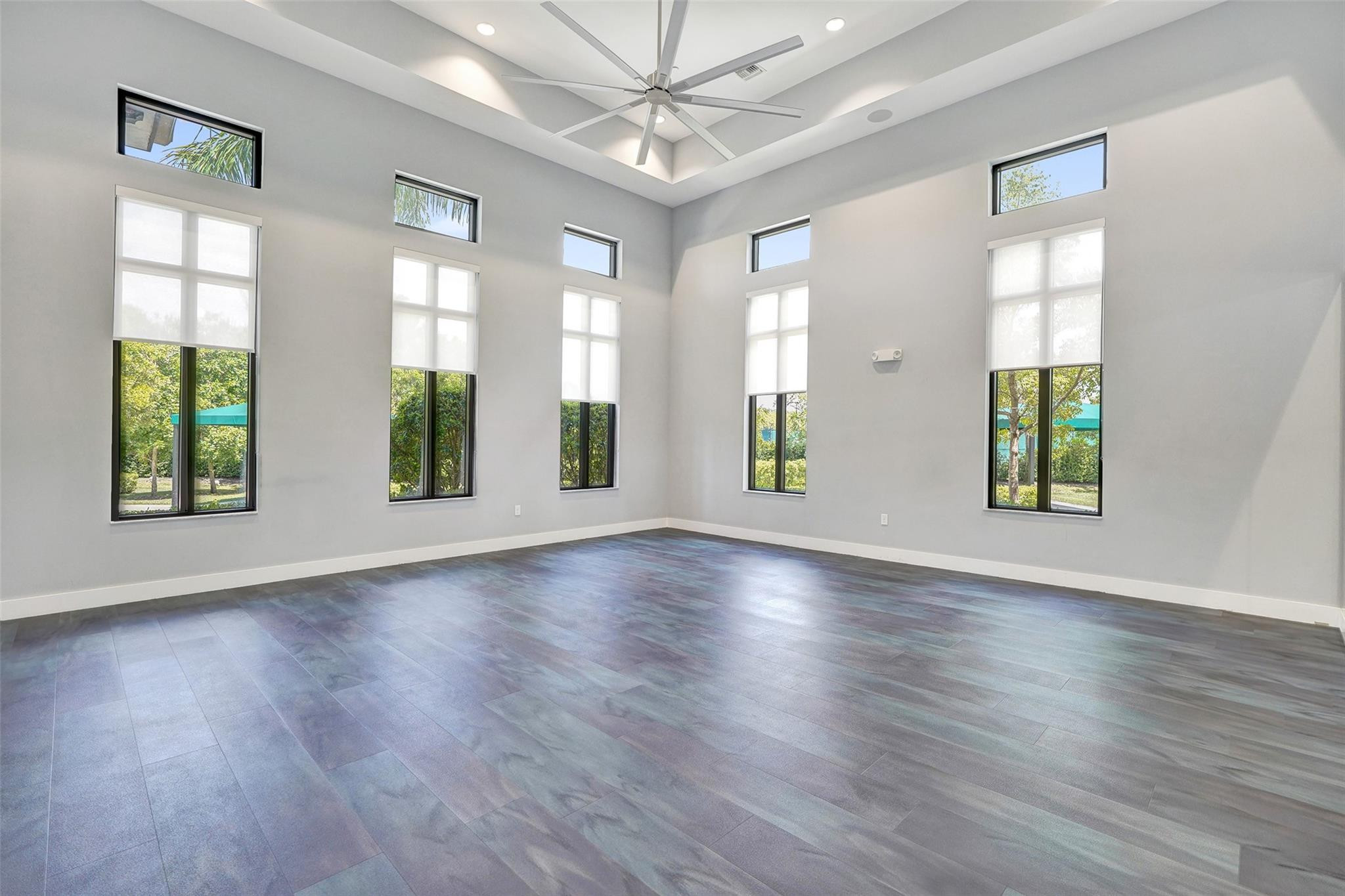 8011 ROWAN, Parkland FL 33067