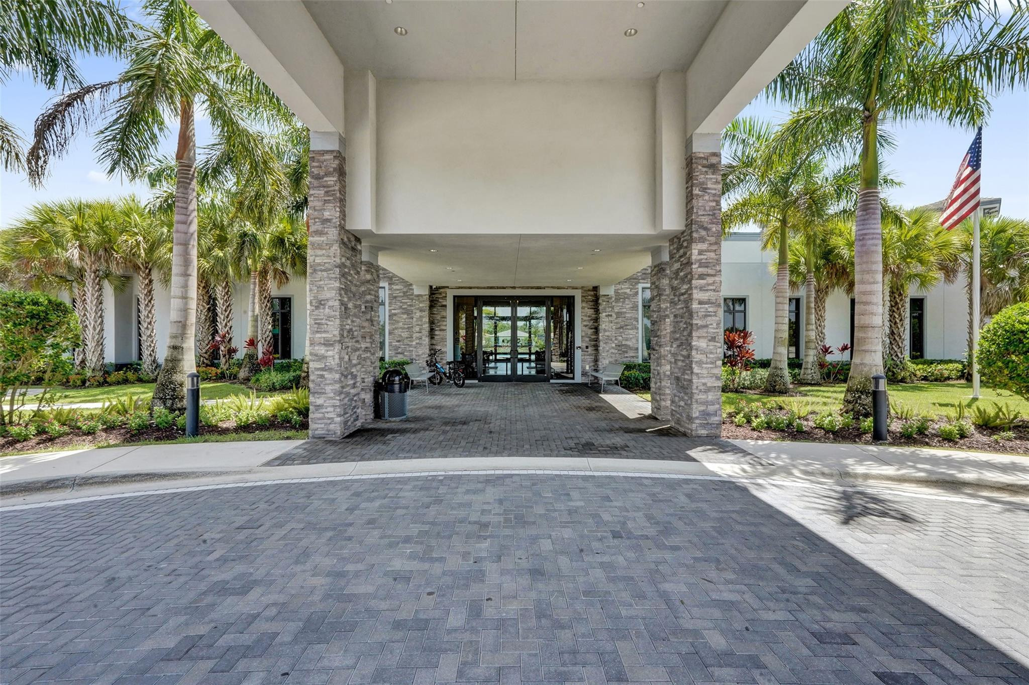 8011 ROWAN, Parkland FL 33067