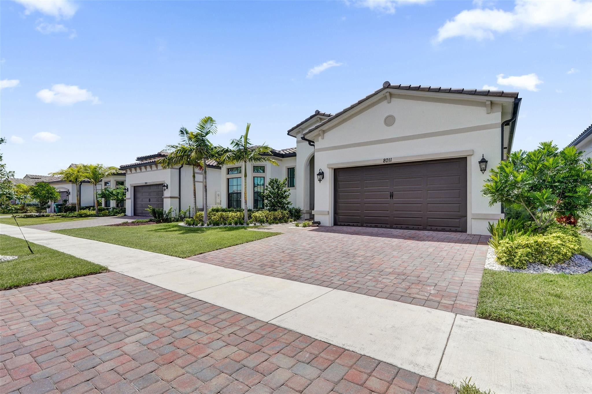 8011 ROWAN, Parkland FL 33067