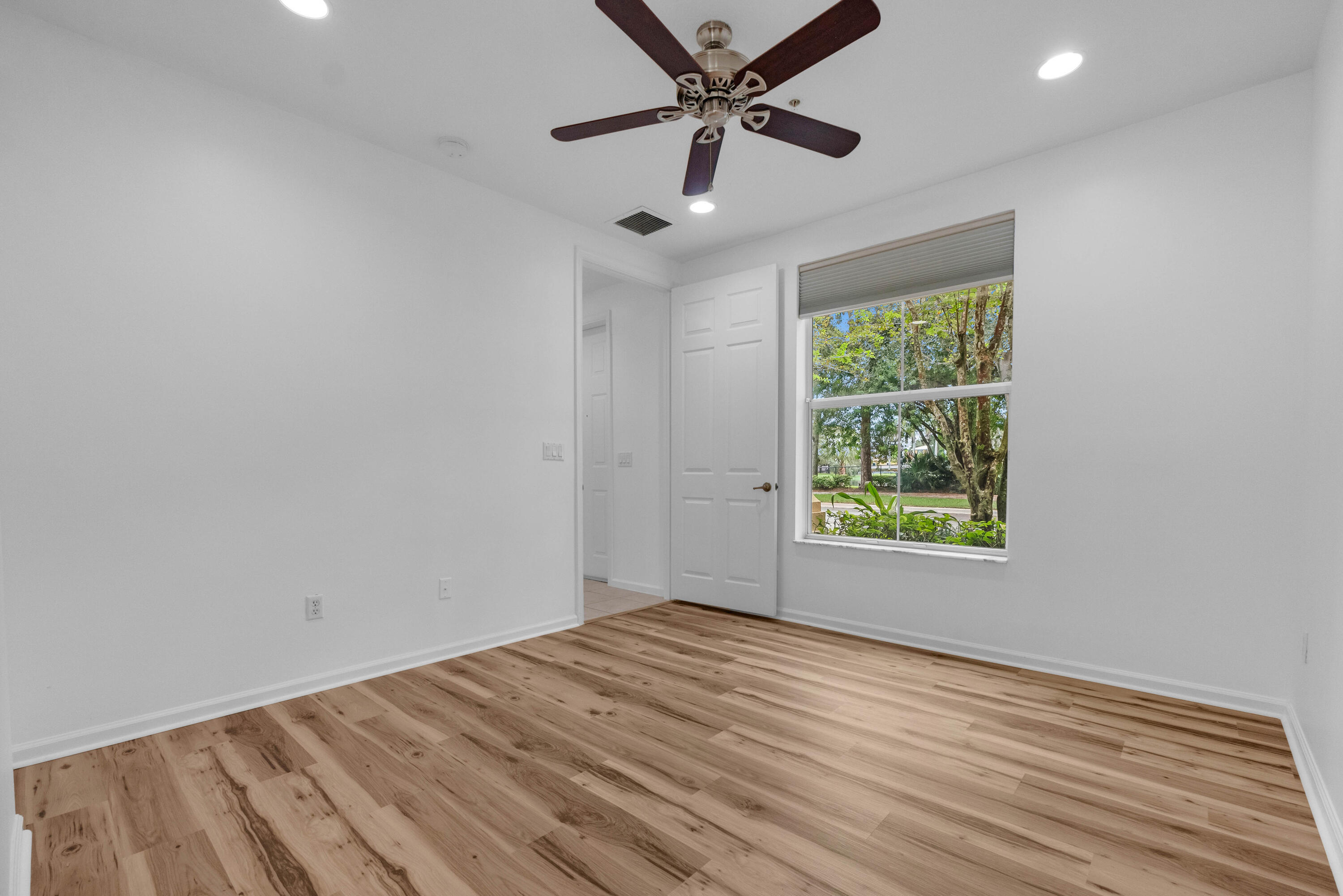 3933 MONARCH, Coconut Creek FL 33073