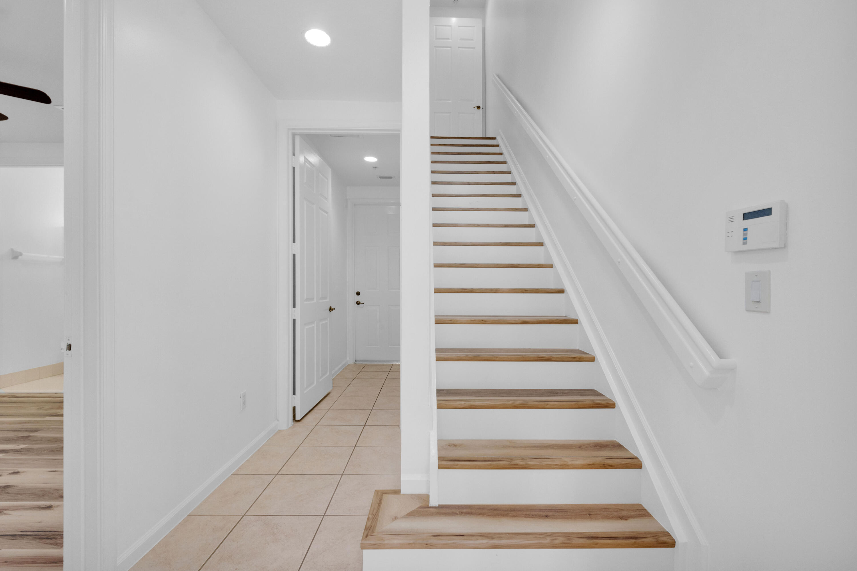 3933 MONARCH, Coconut Creek FL 33073