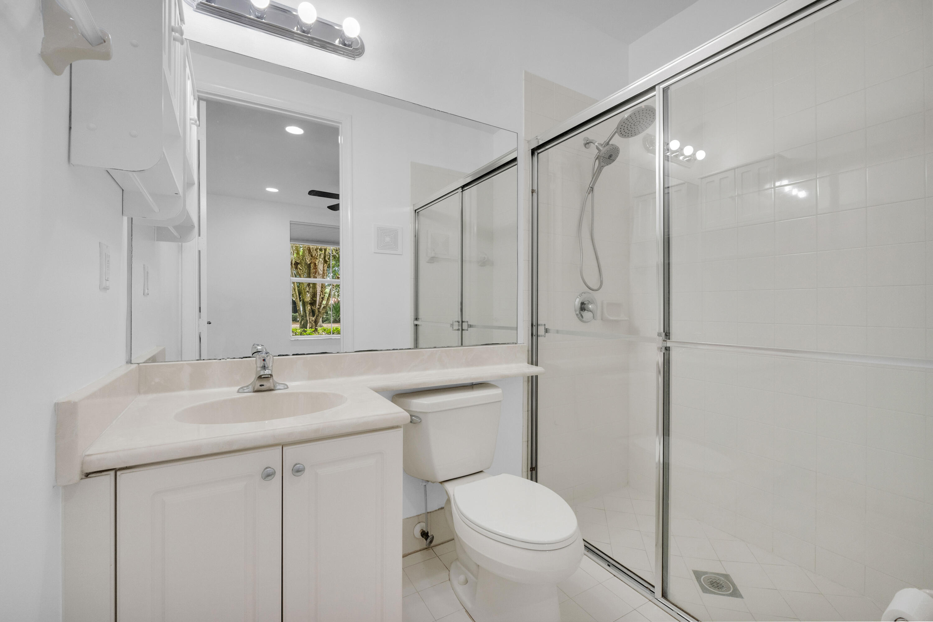 3933 MONARCH, Coconut Creek FL 33073