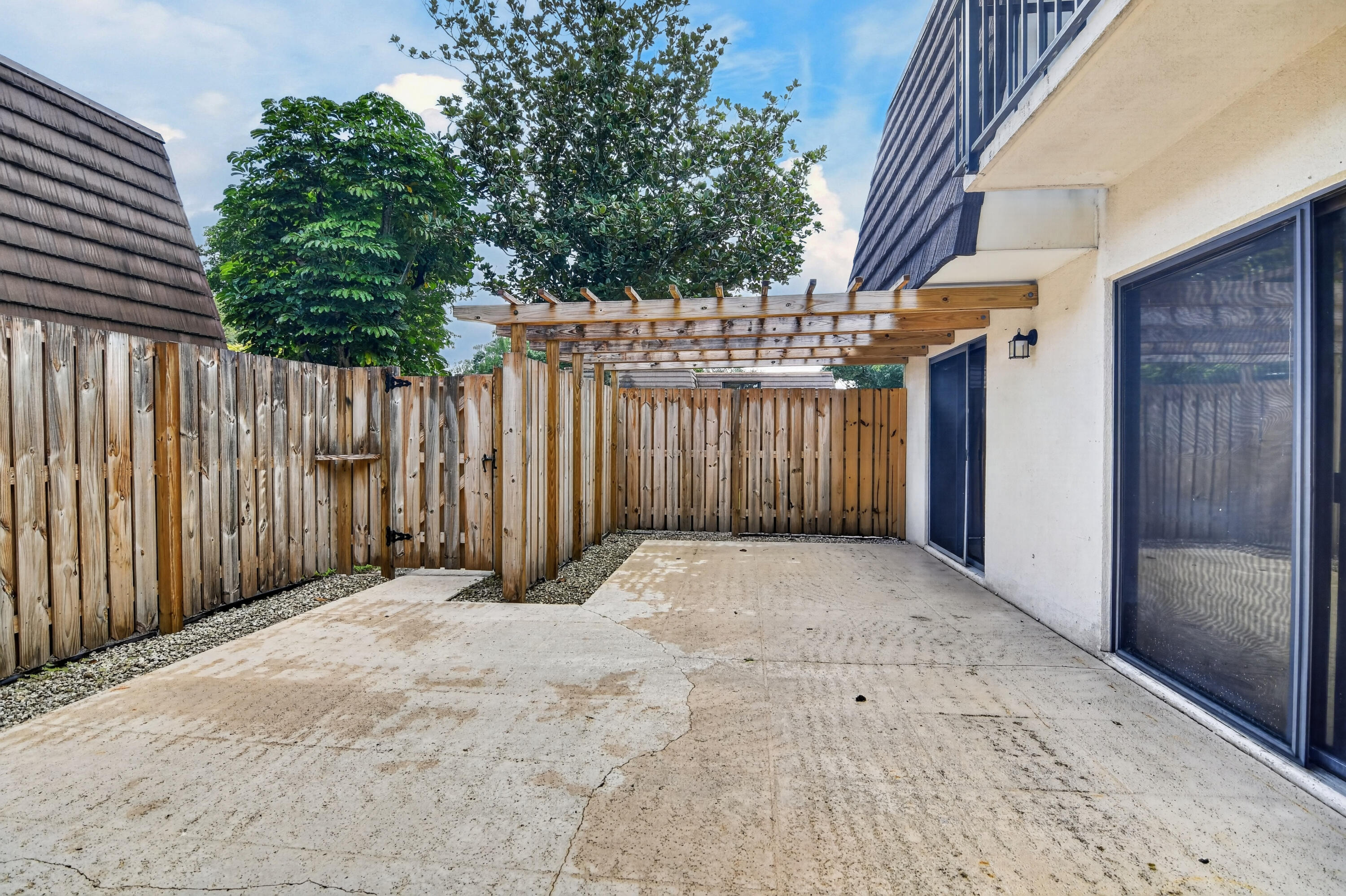 2427 24th, Palm Beach Gardens FL 33418