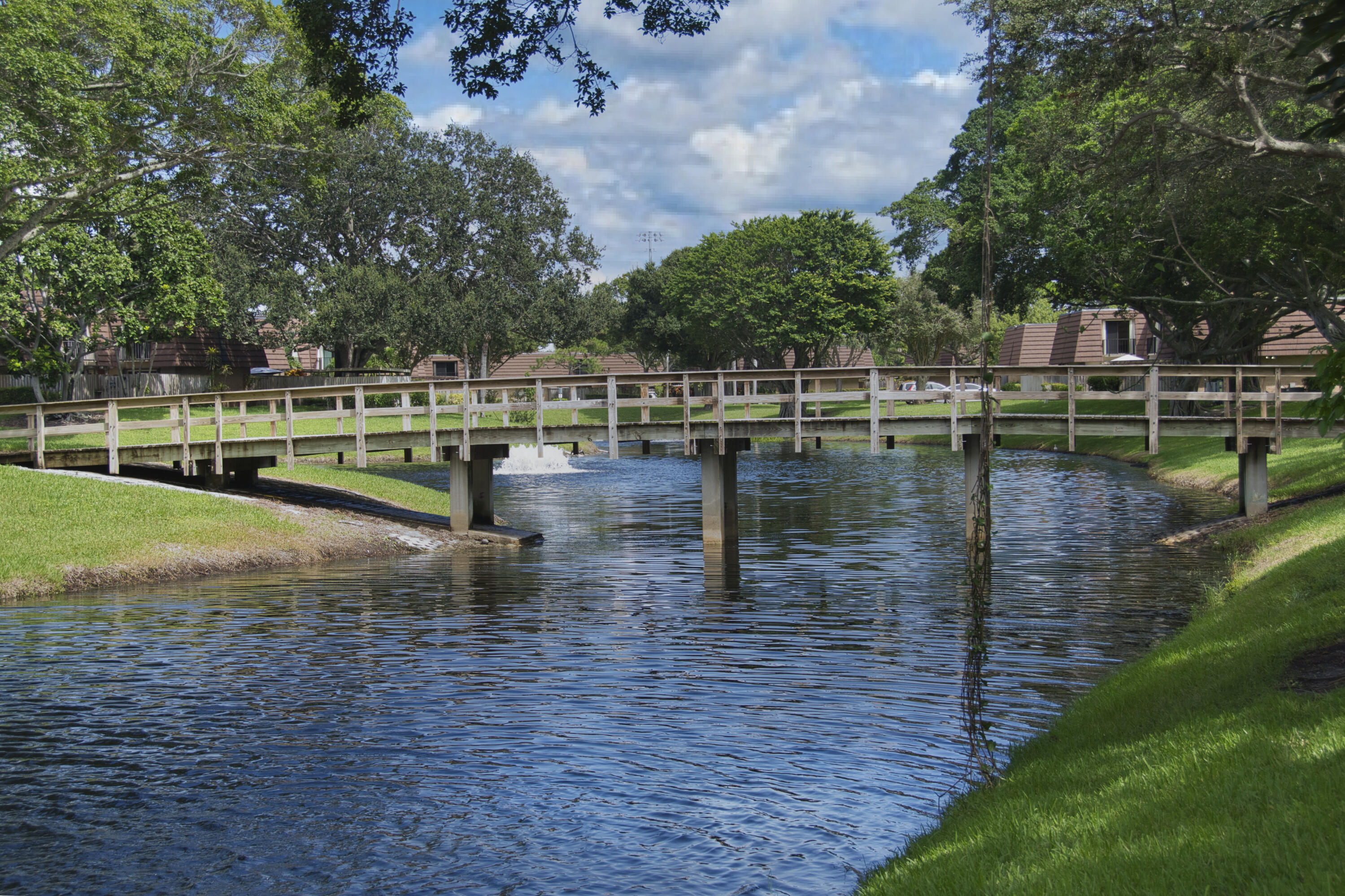 2427 24th, Palm Beach Gardens FL 33418