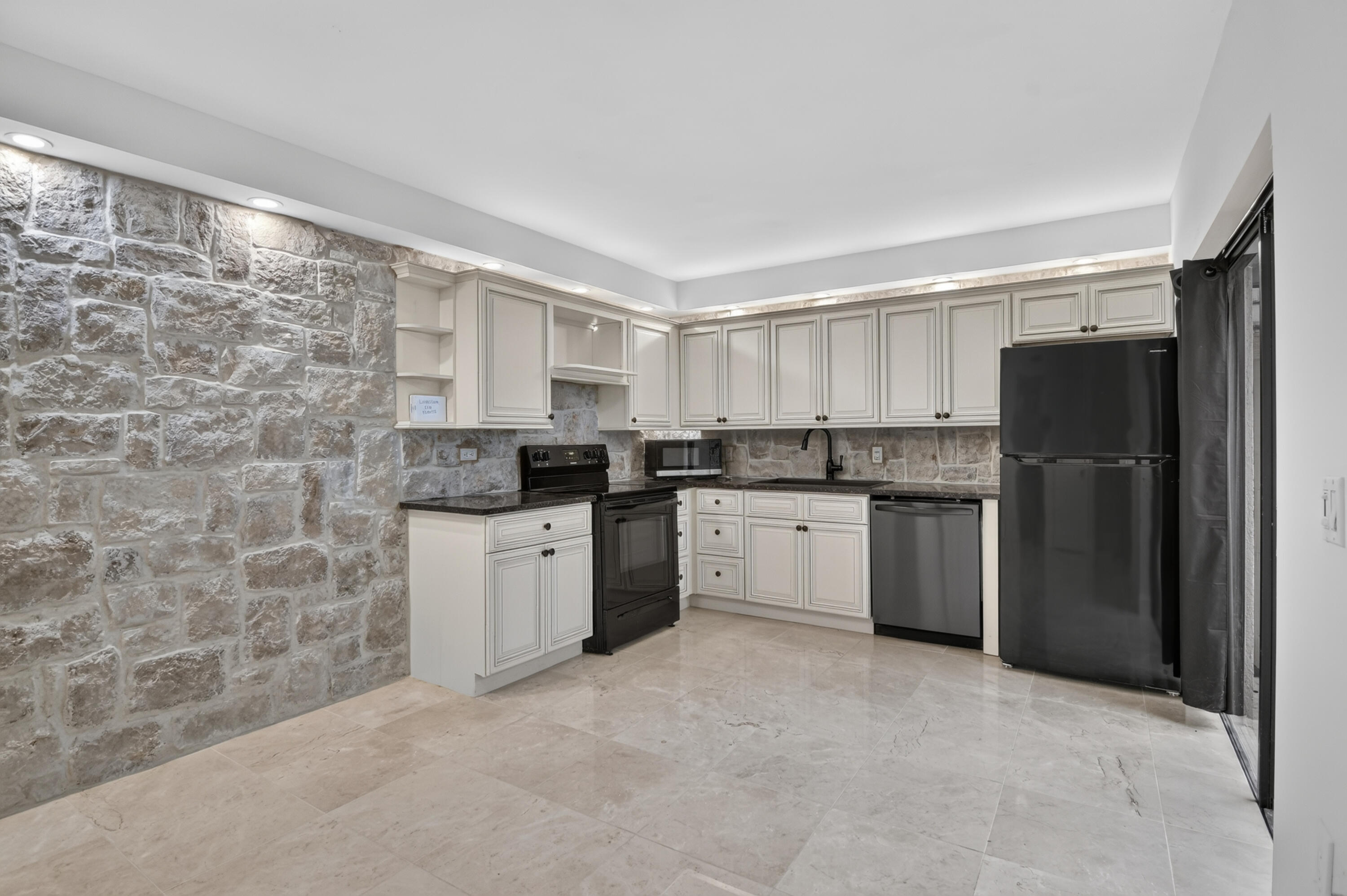 2427 24th, Palm Beach Gardens FL 33418
