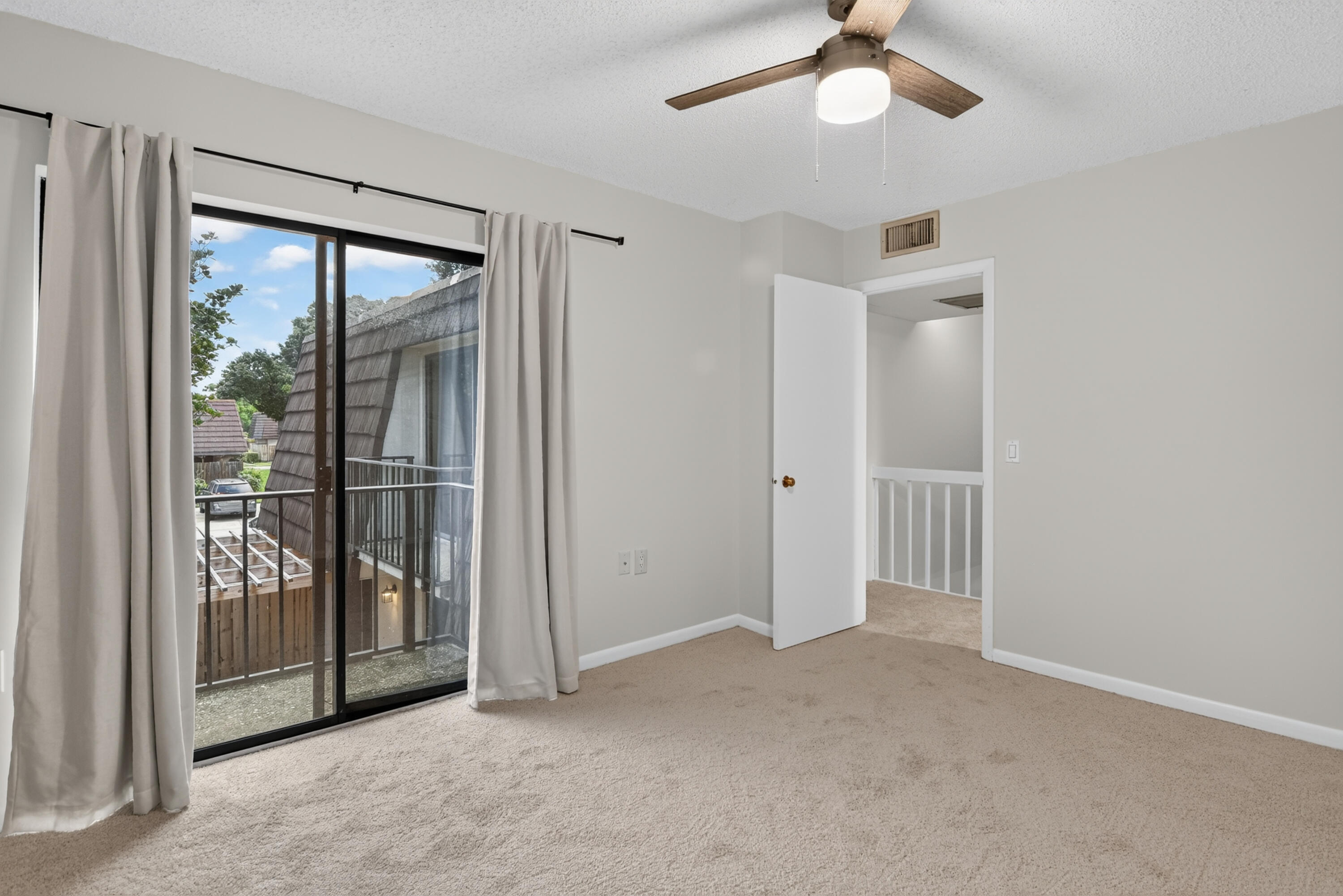 2427 24th, Palm Beach Gardens FL 33418