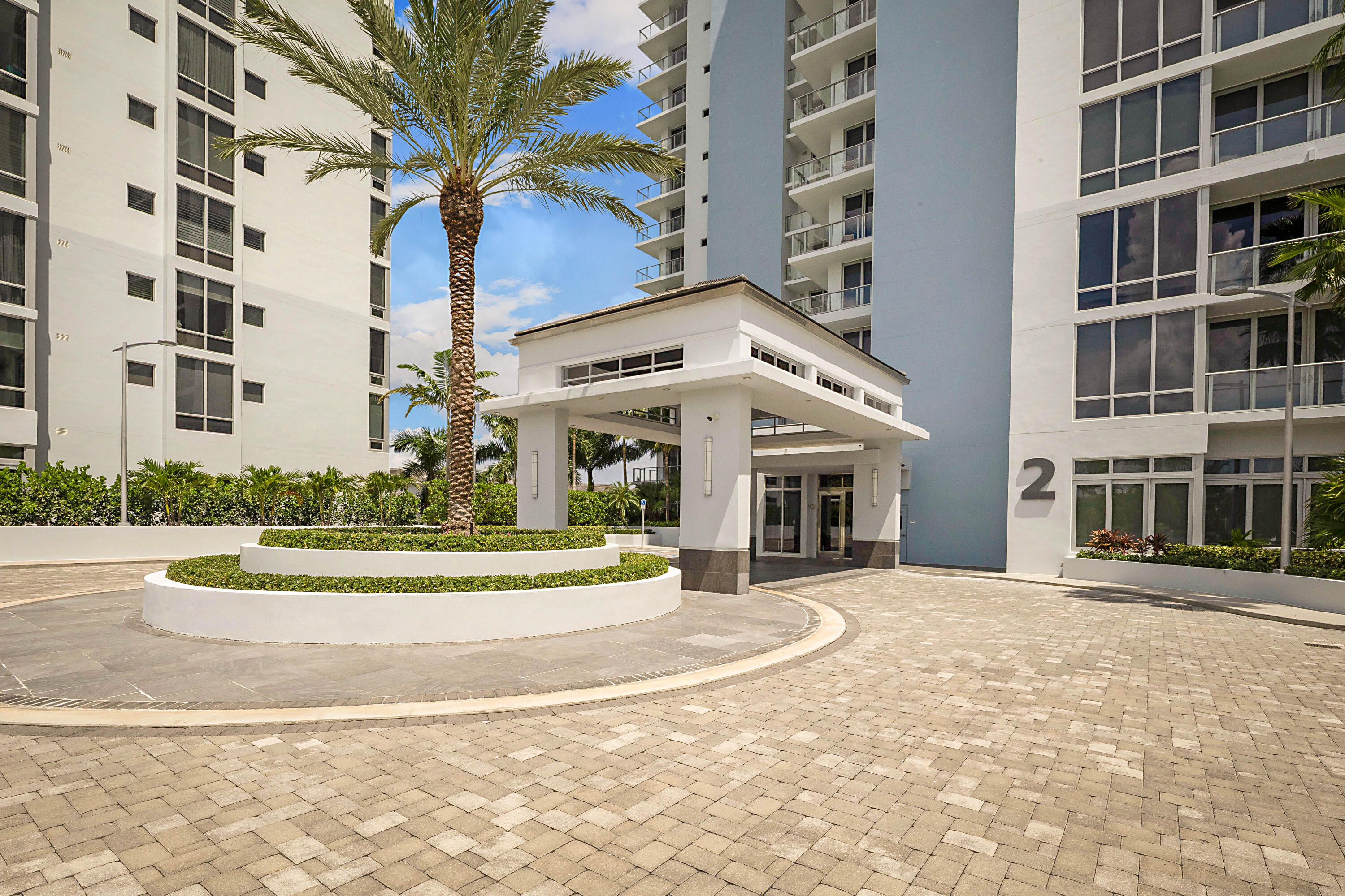 2 Water Club #1604, North Palm Beach FL 33408