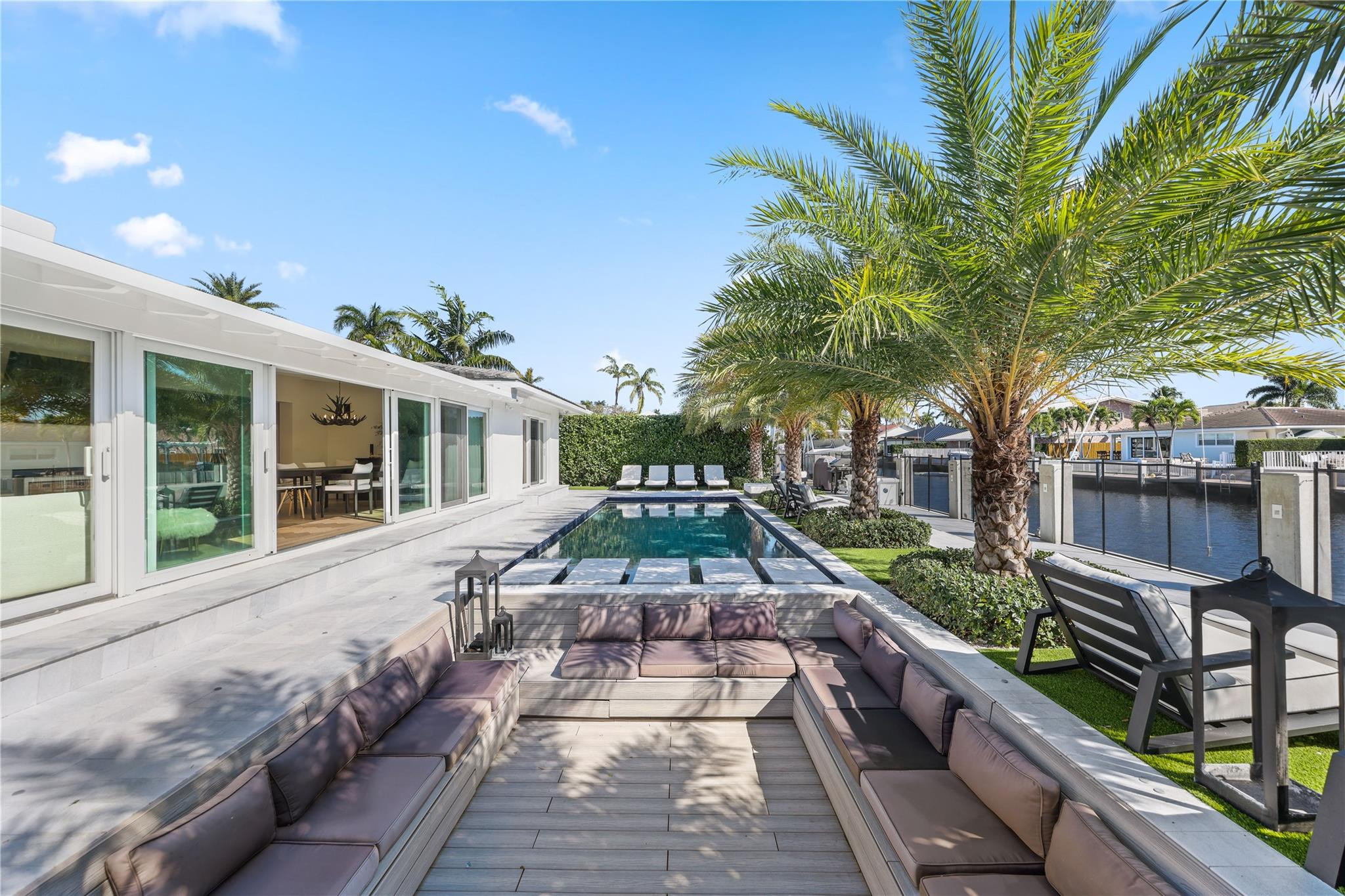 2300 SE 8TH, Pompano Beach FL 33062