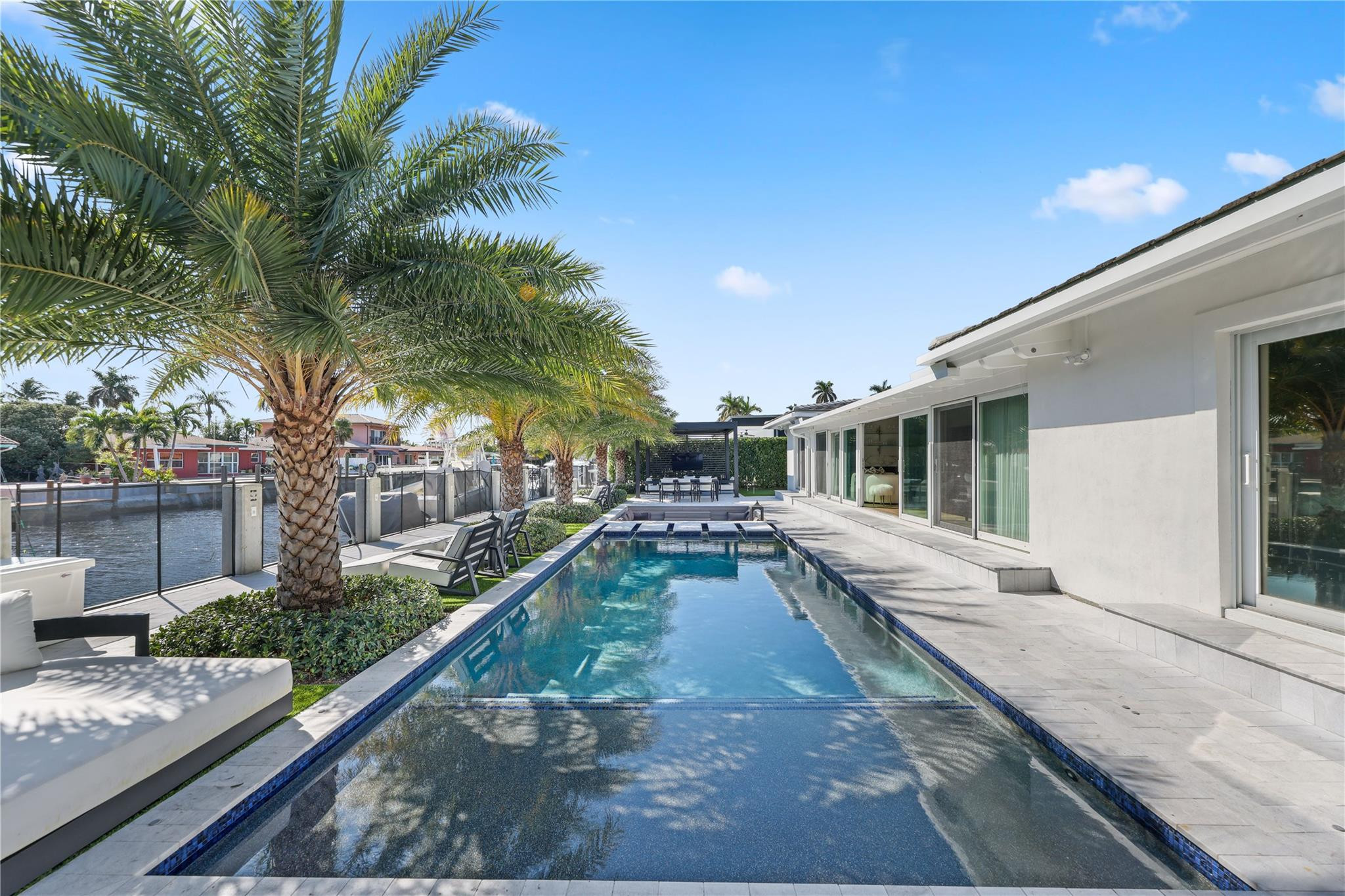 2300 SE 8TH, Pompano Beach FL 33062