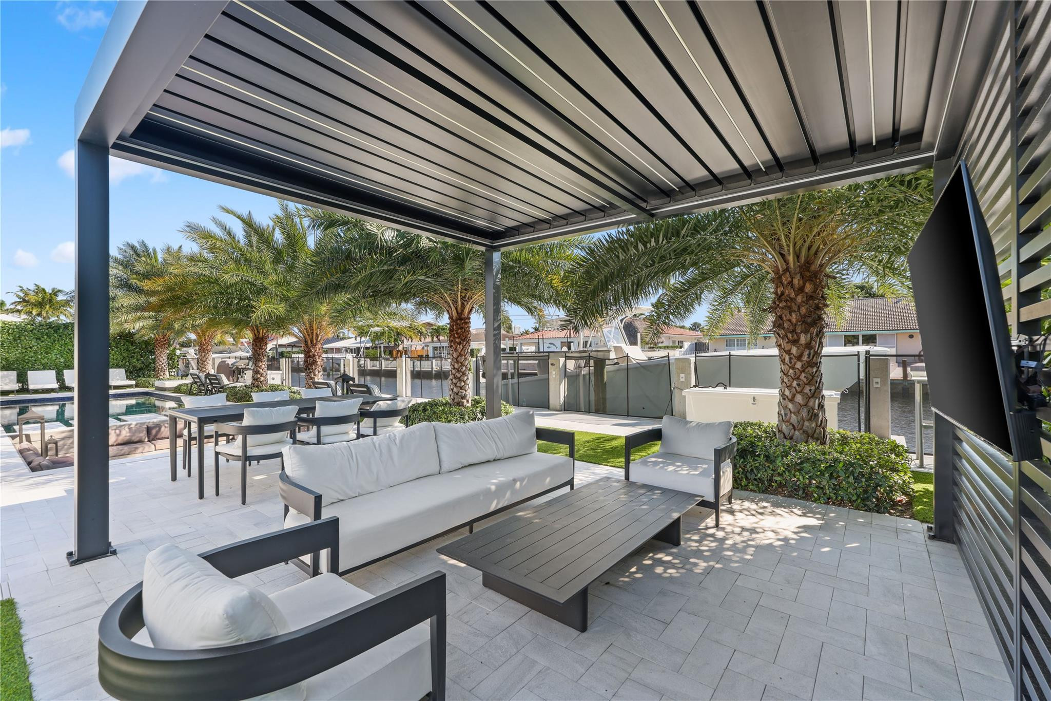 2300 SE 8TH, Pompano Beach FL 33062