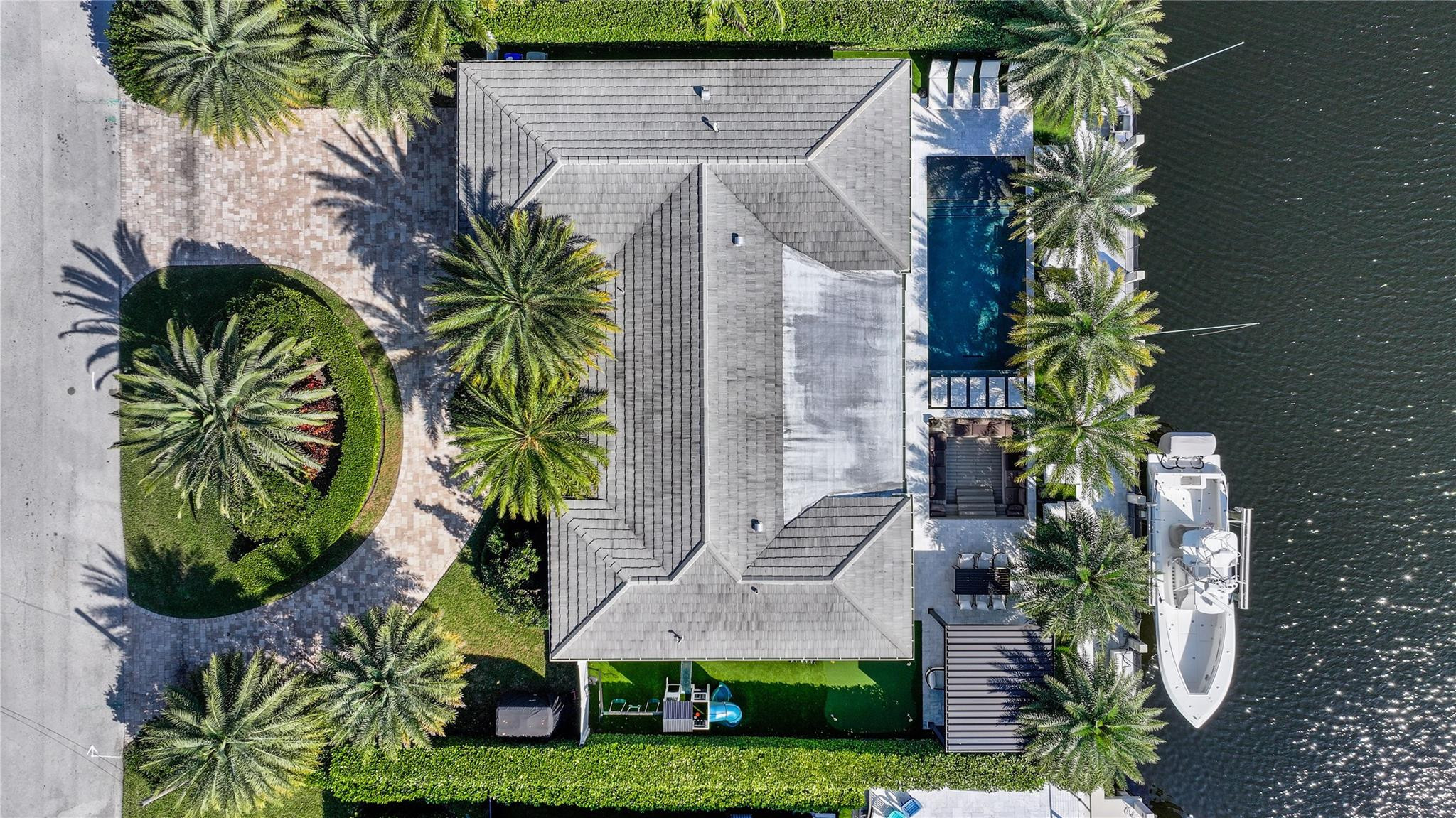 2300 SE 8TH, Pompano Beach FL 33062