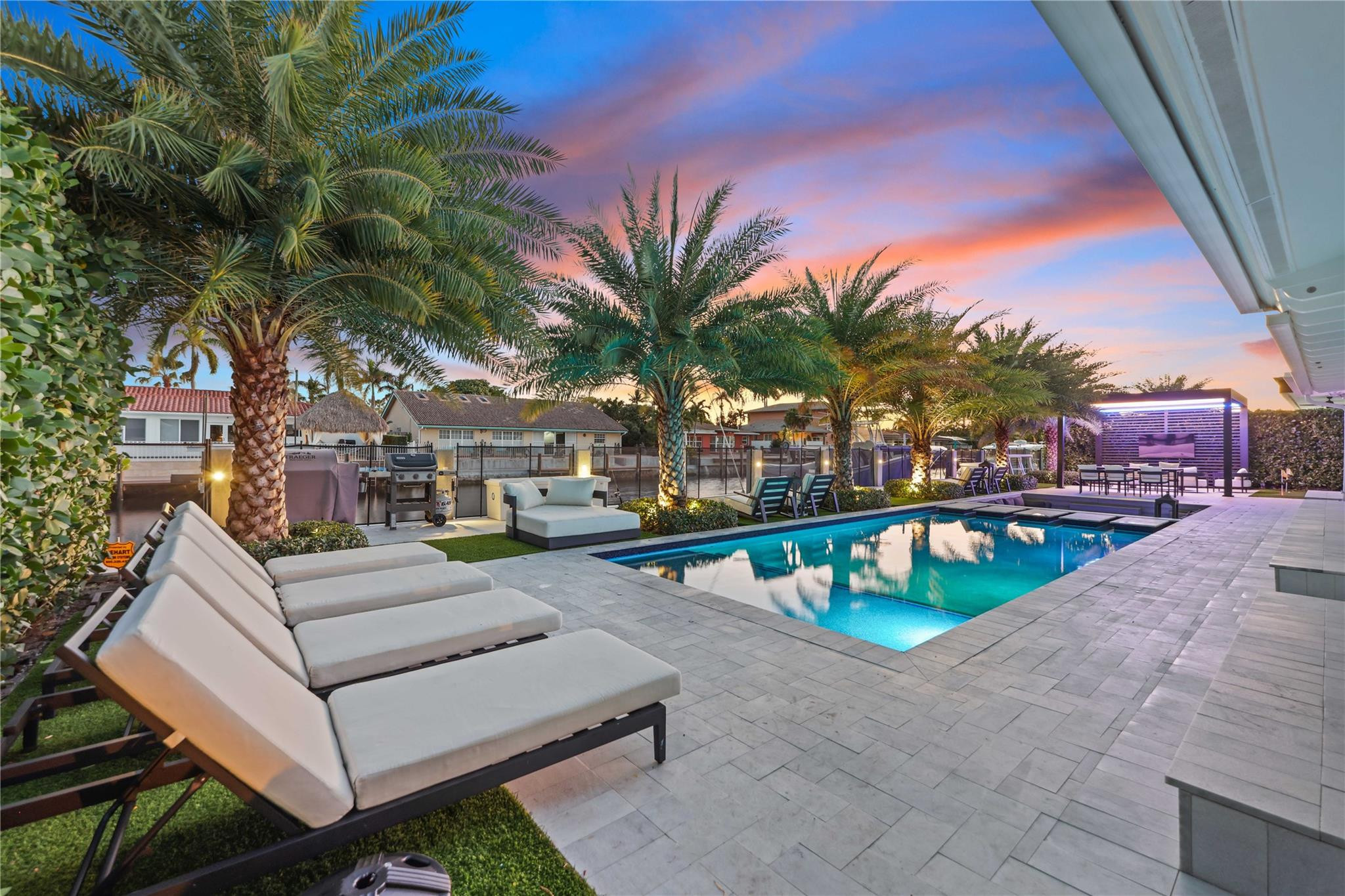 2300 SE 8TH, Pompano Beach FL 33062