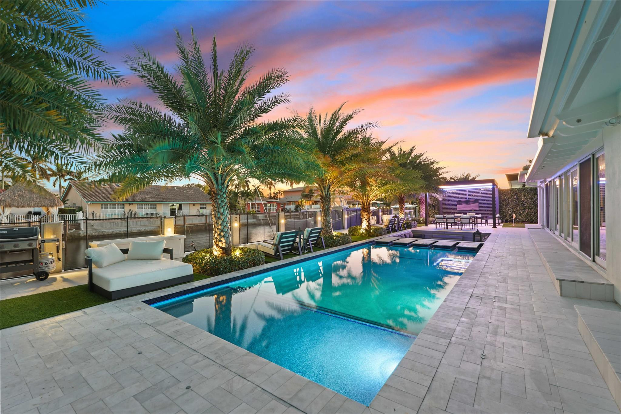 2300 SE 8TH, Pompano Beach FL 33062