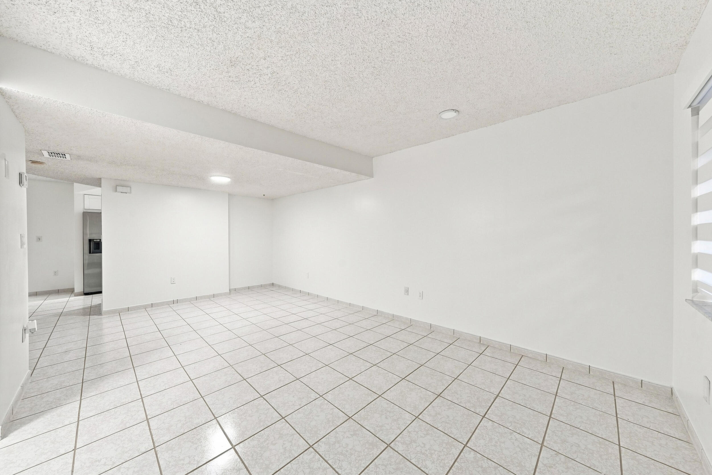 2217 W 69TH #2217A, Hialeah FL 33016