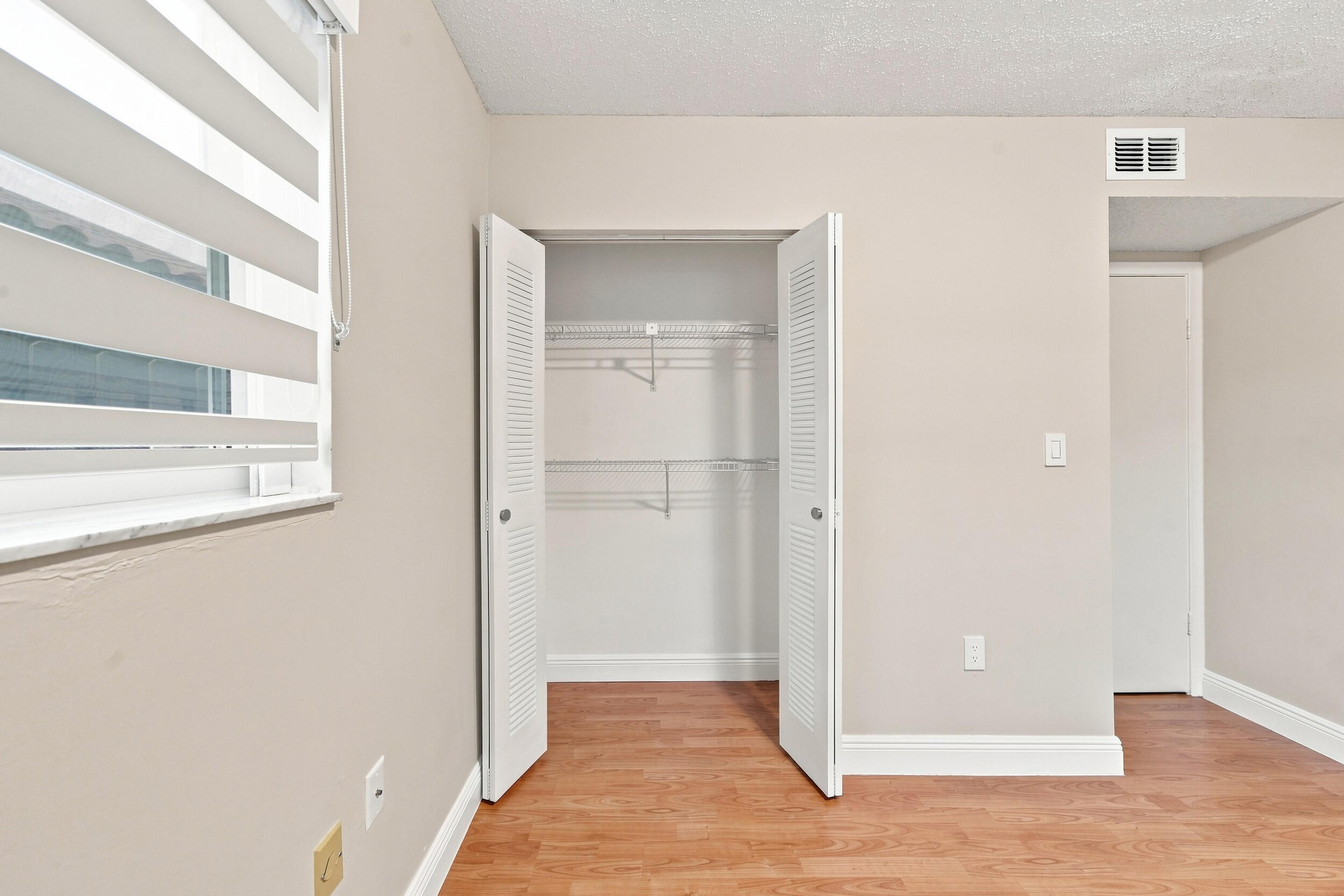 2217 W 69TH #2217A, Hialeah FL 33016