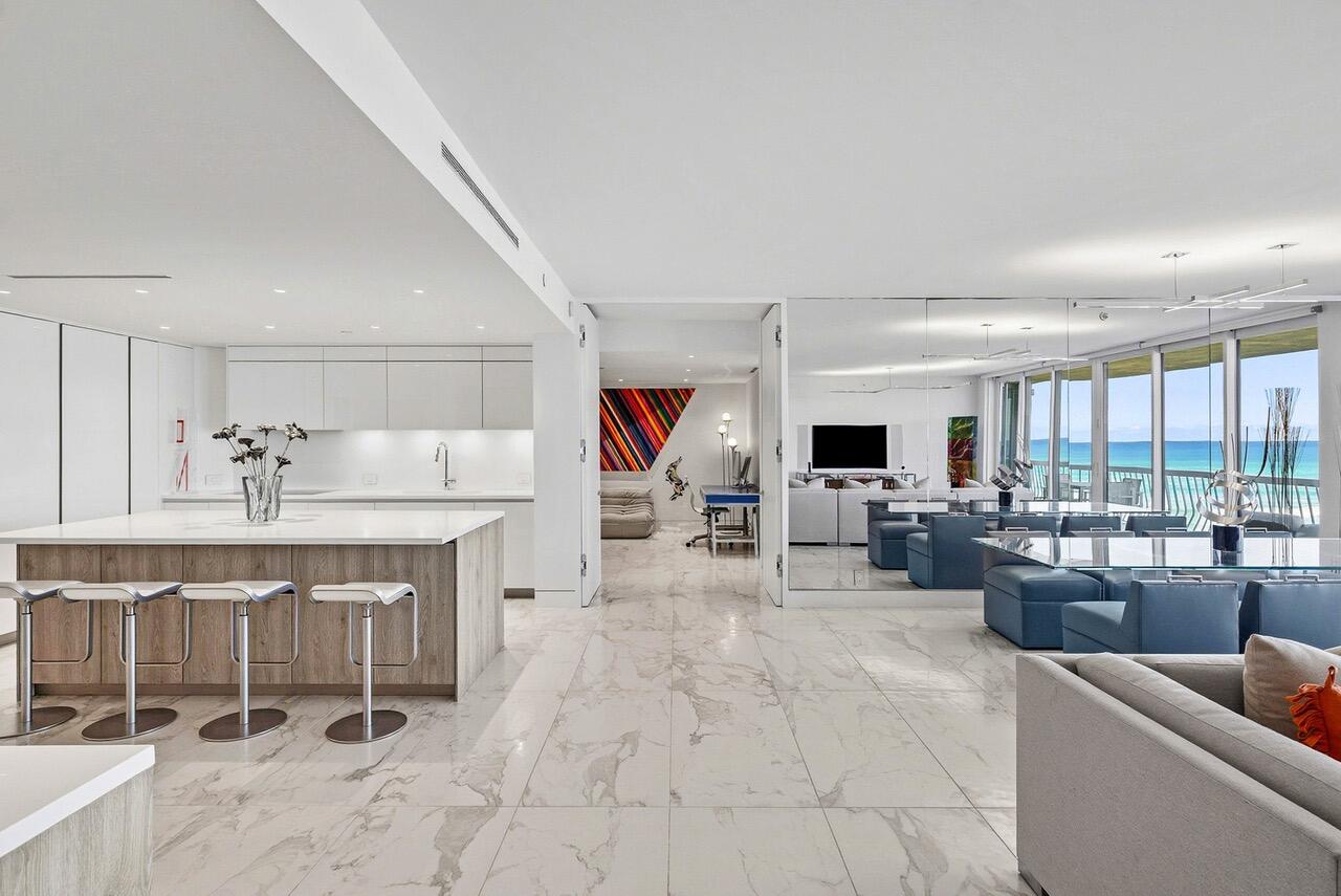 2100 S Ocean #402, Palm Beach FL 33480