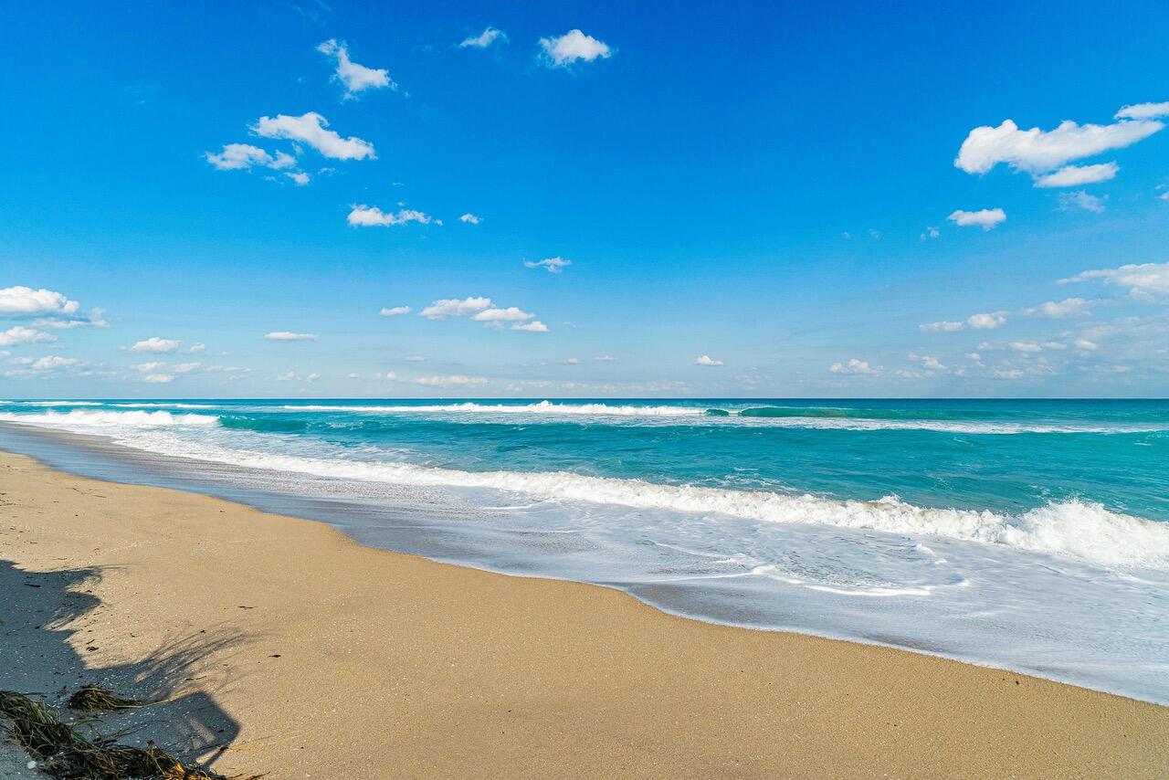 2100 S Ocean #402, Palm Beach FL 33480