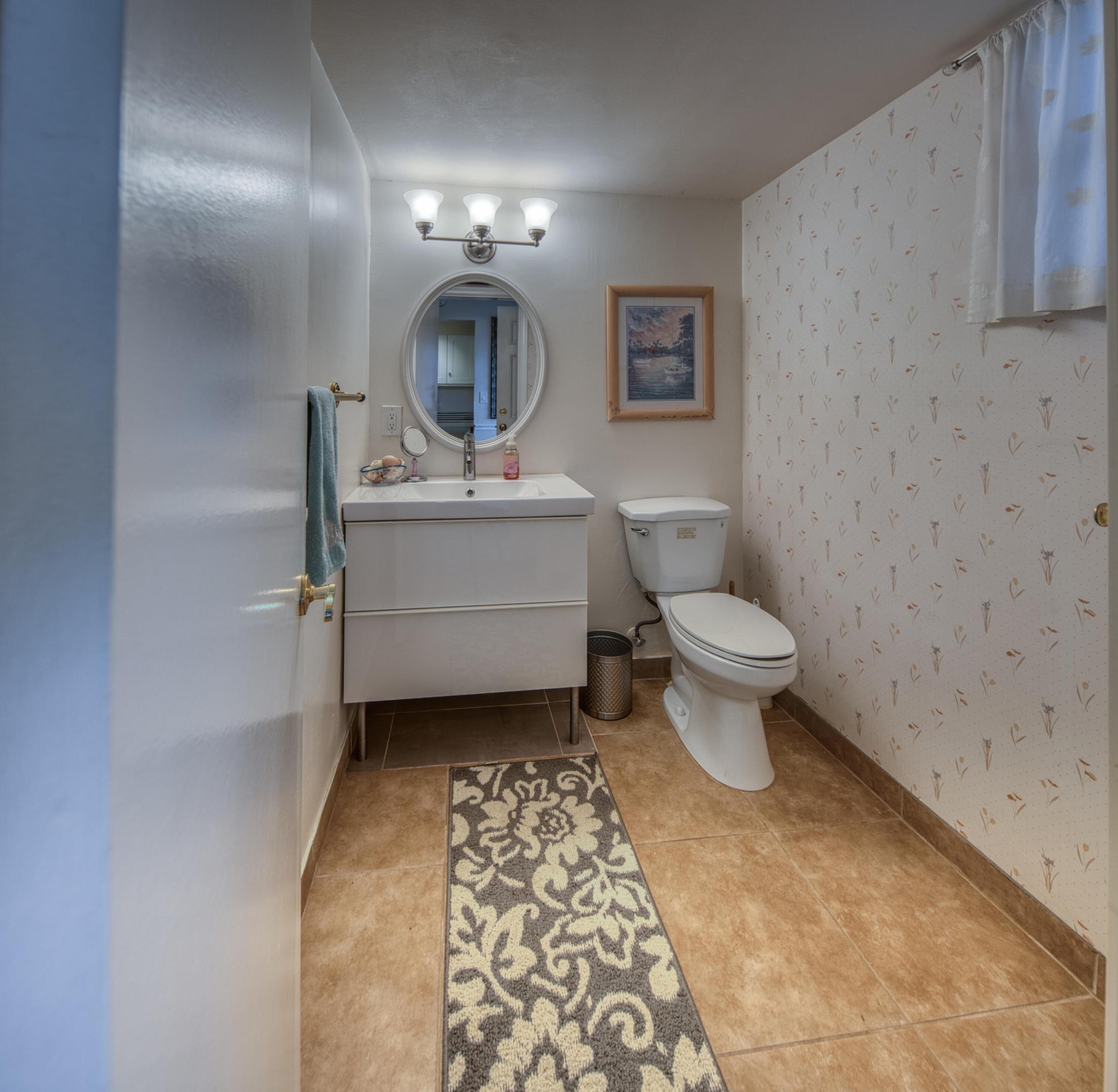 2728 GARDEN #413, Lake Worth FL 33461