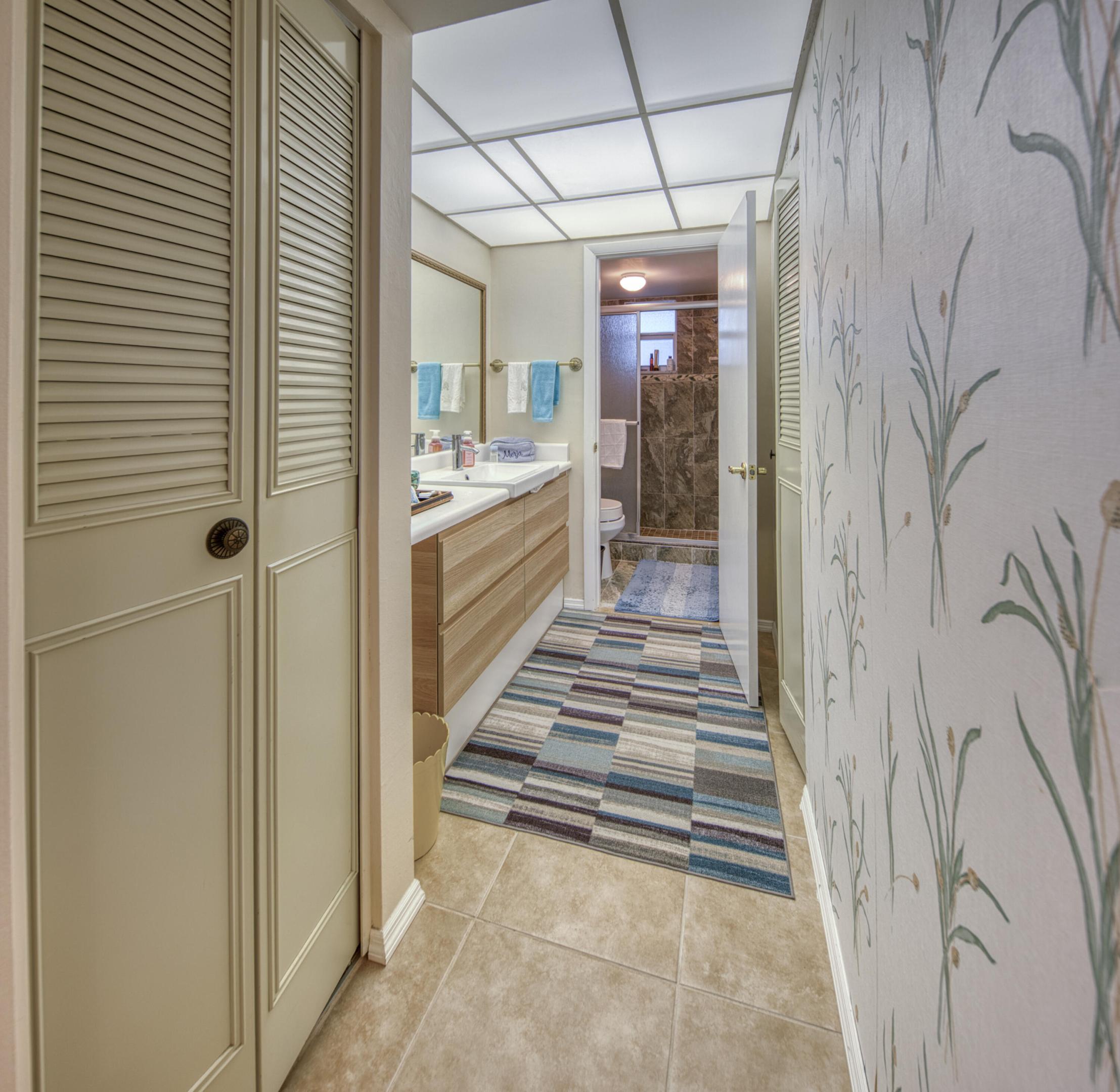 2728 GARDEN #413, Lake Worth FL 33461