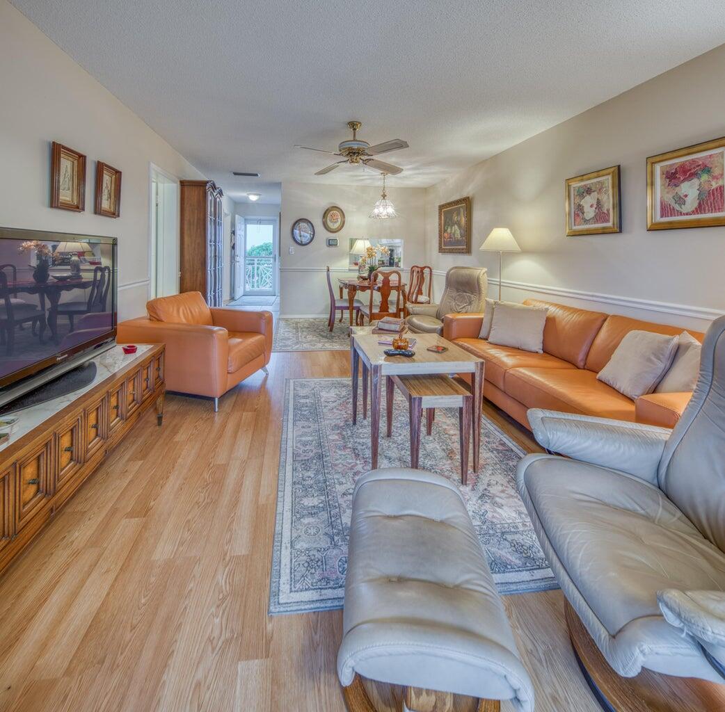 2728 GARDEN #413, Lake Worth FL 33461