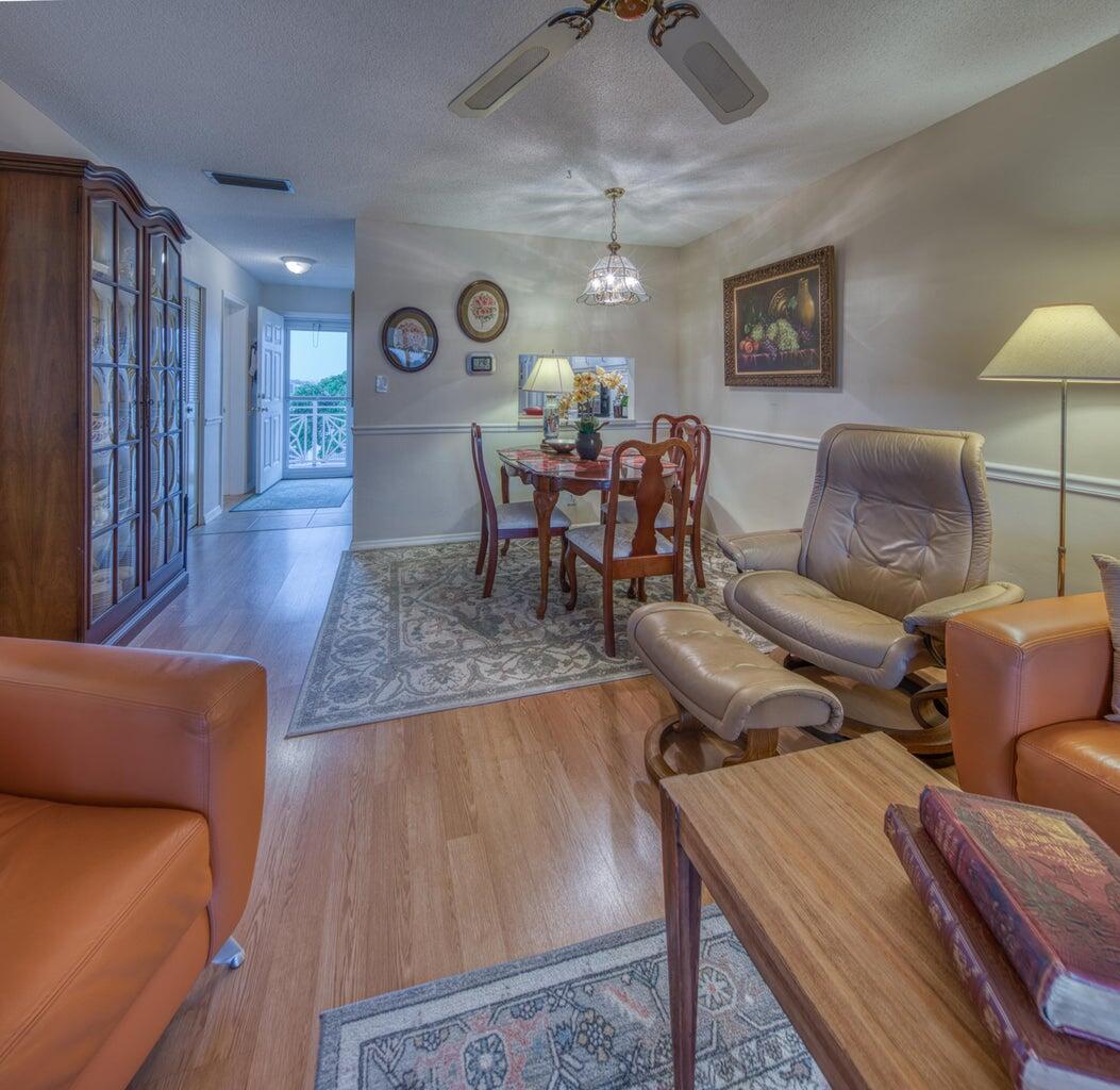 2728 GARDEN #413, Lake Worth FL 33461