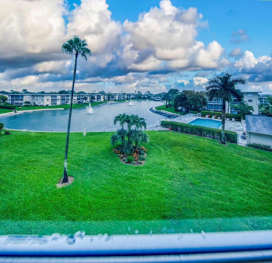 2728 GARDEN #413, Lake Worth FL 33461