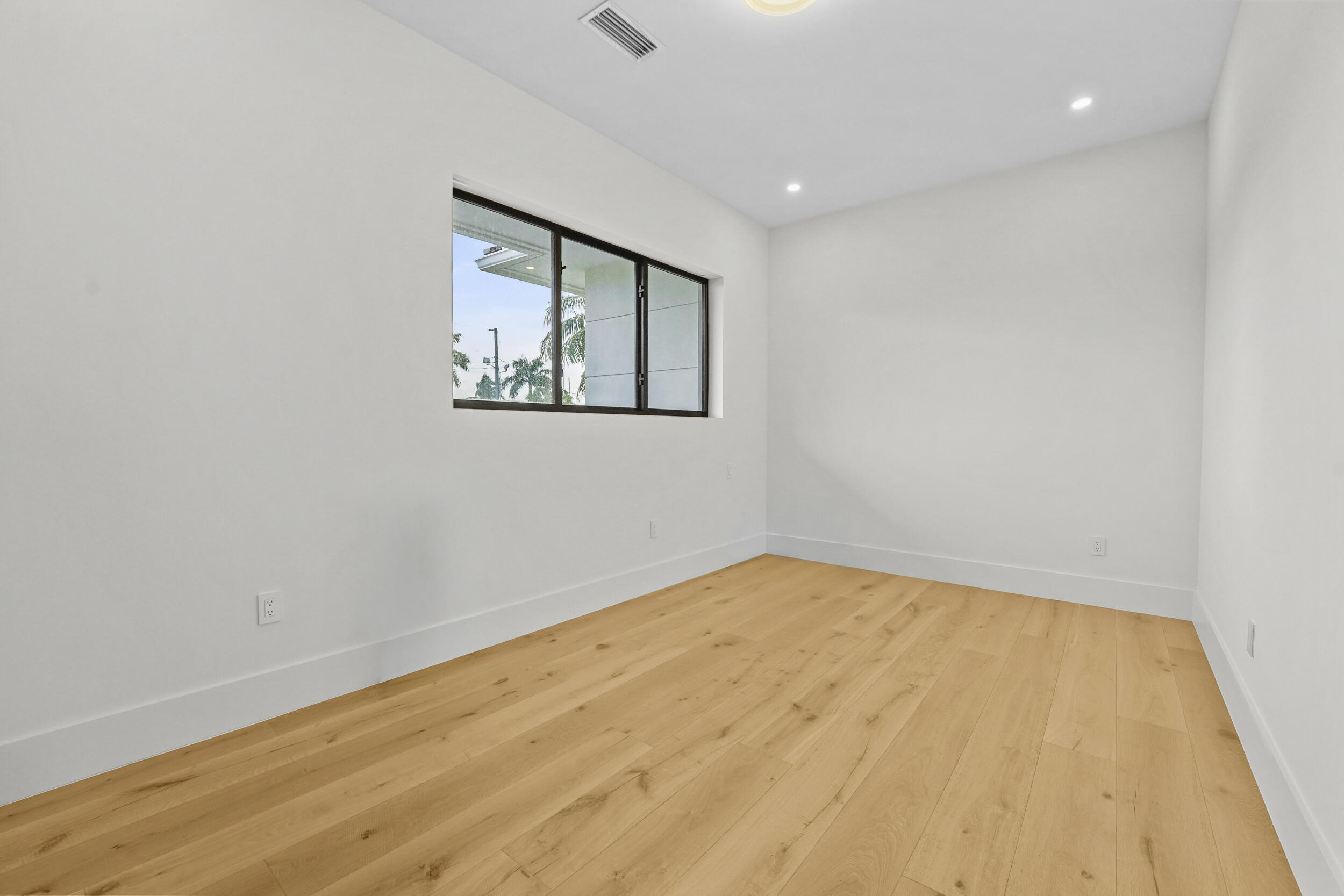 1317 TANGELO, Fort Lauderdale FL 33315