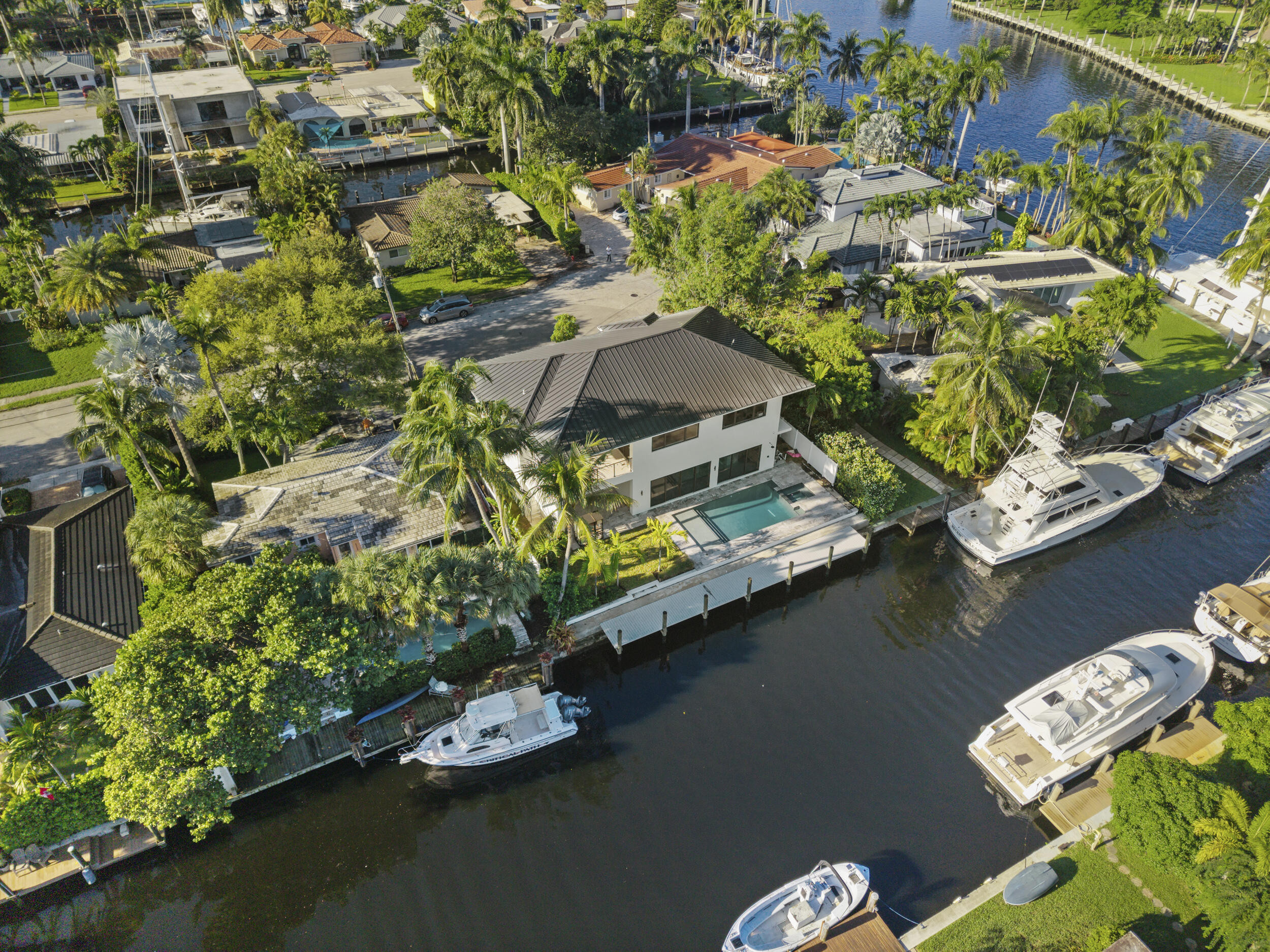1317 TANGELO, Fort Lauderdale FL 33315