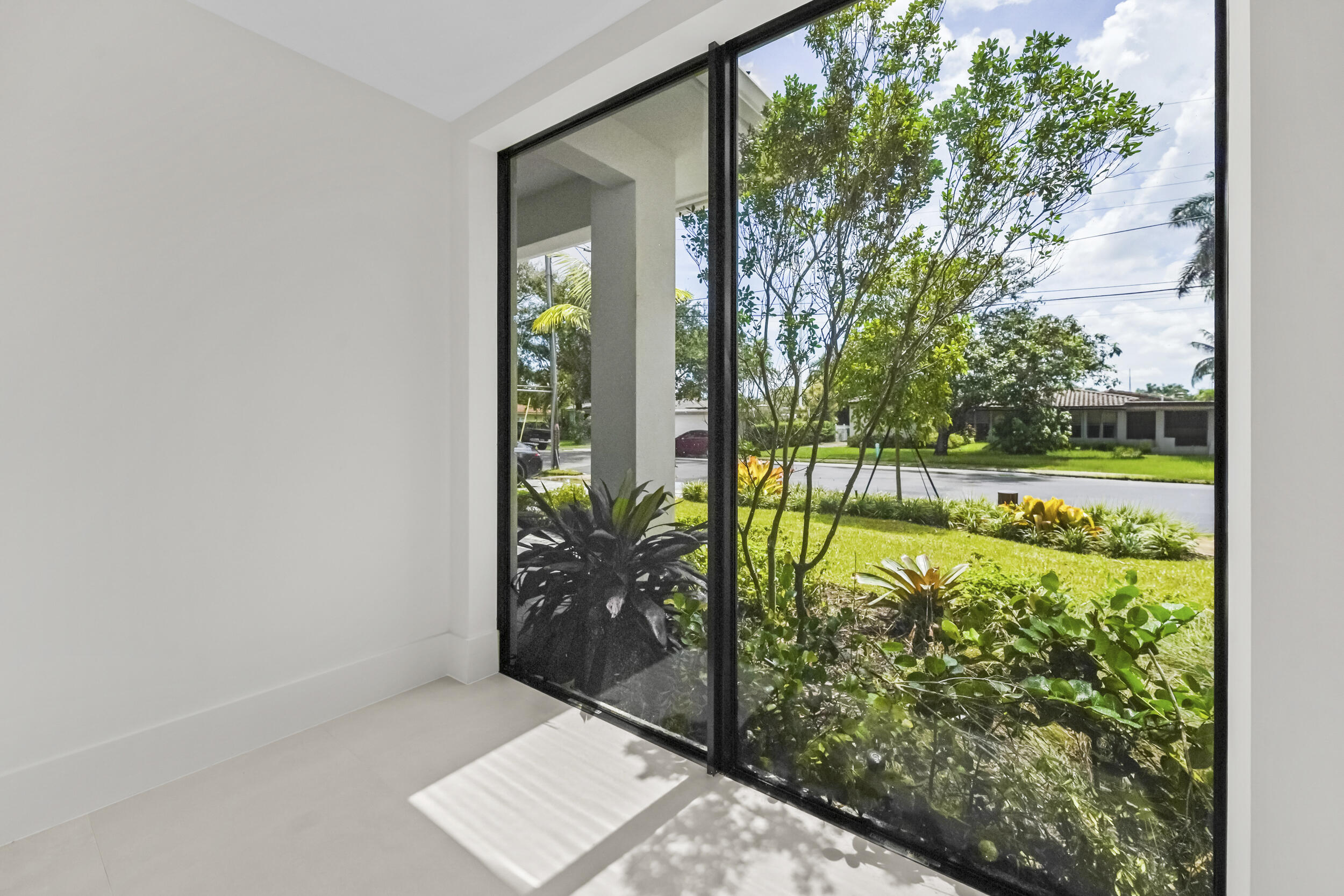 1317 TANGELO, Fort Lauderdale FL 33315