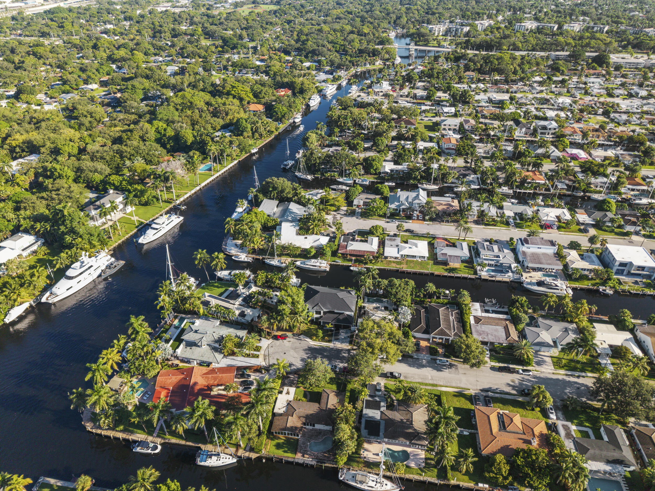 1317 TANGELO, Fort Lauderdale FL 33315