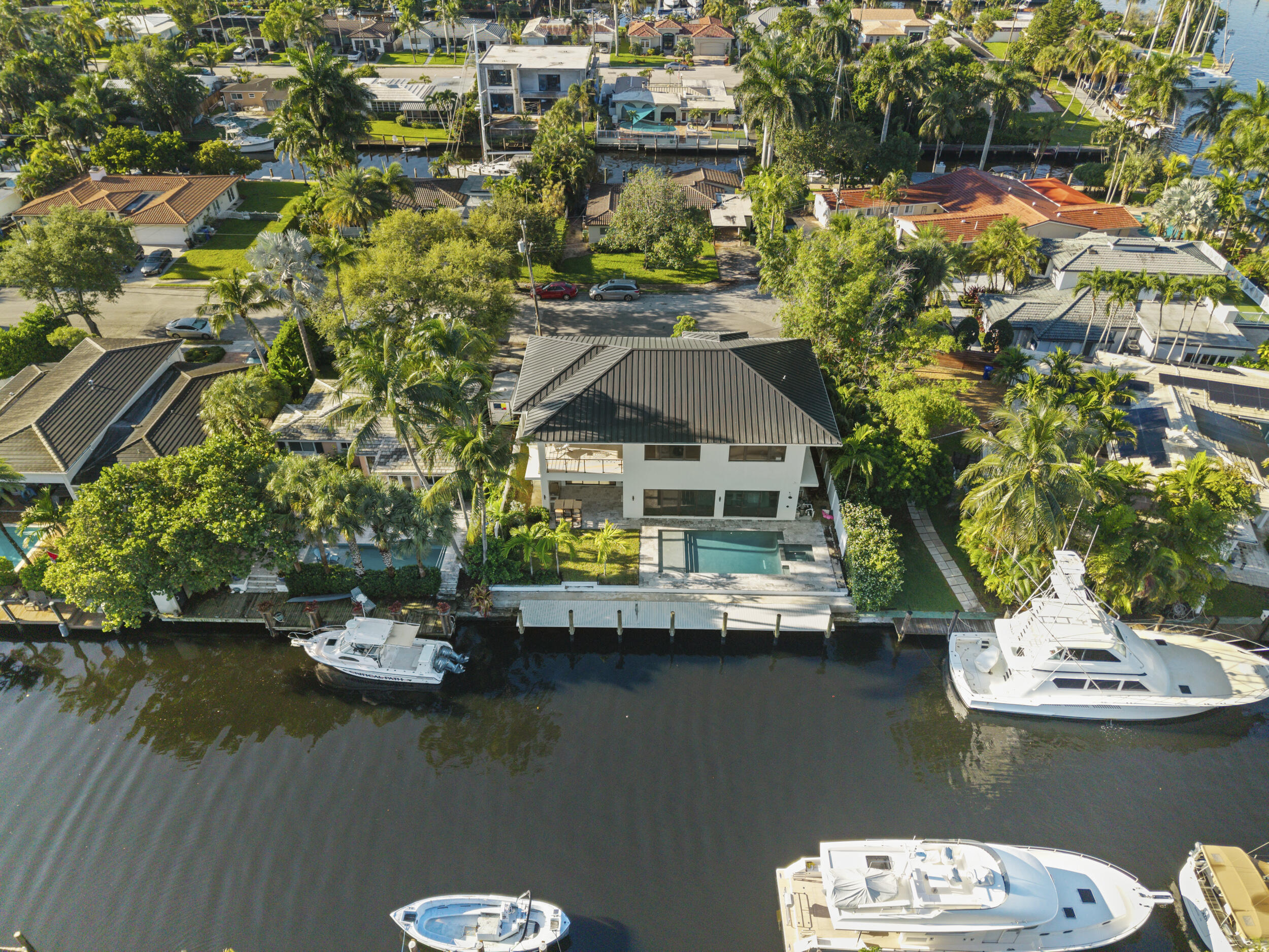 1317 TANGELO, Fort Lauderdale FL 33315