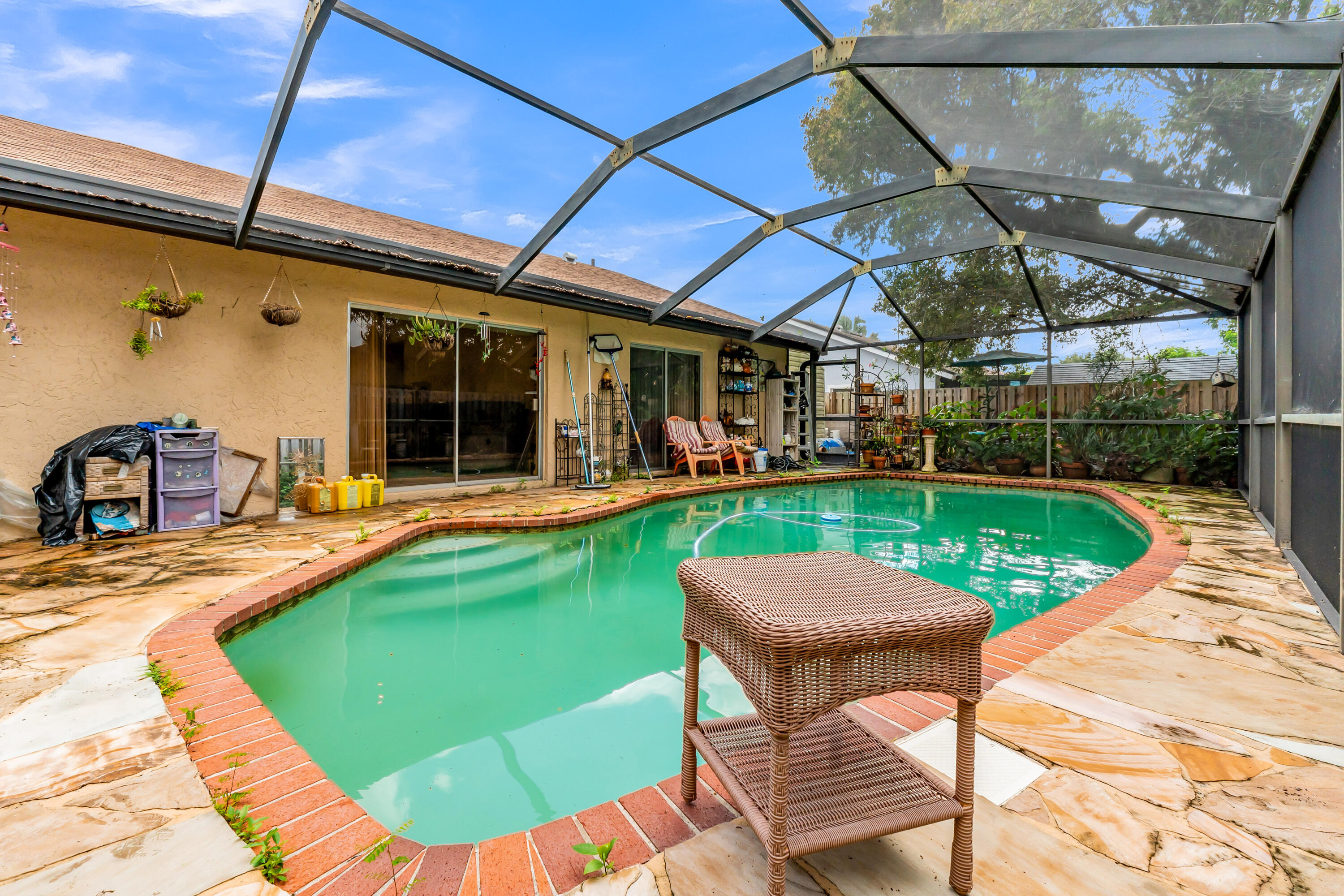 4941 NW 83rd, Lauderhill FL 33351