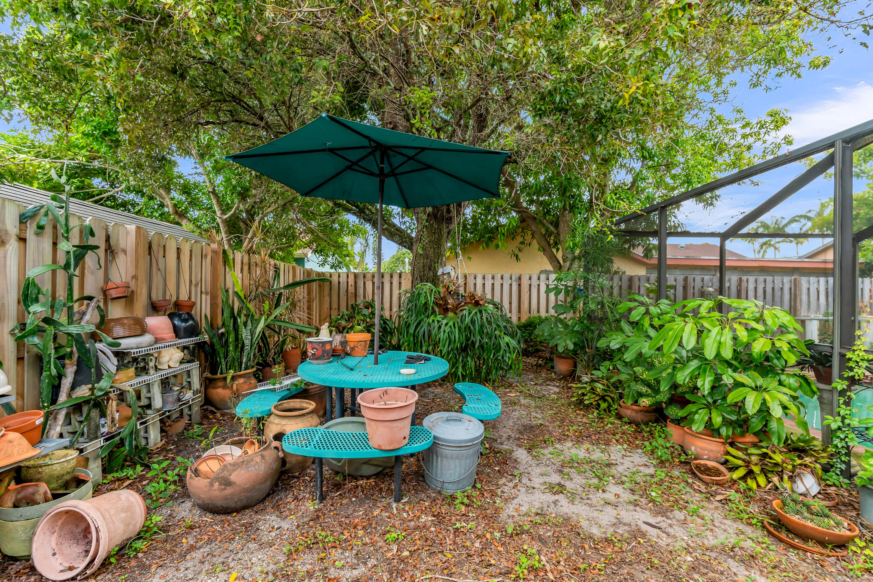 4941 NW 83rd, Lauderhill FL 33351