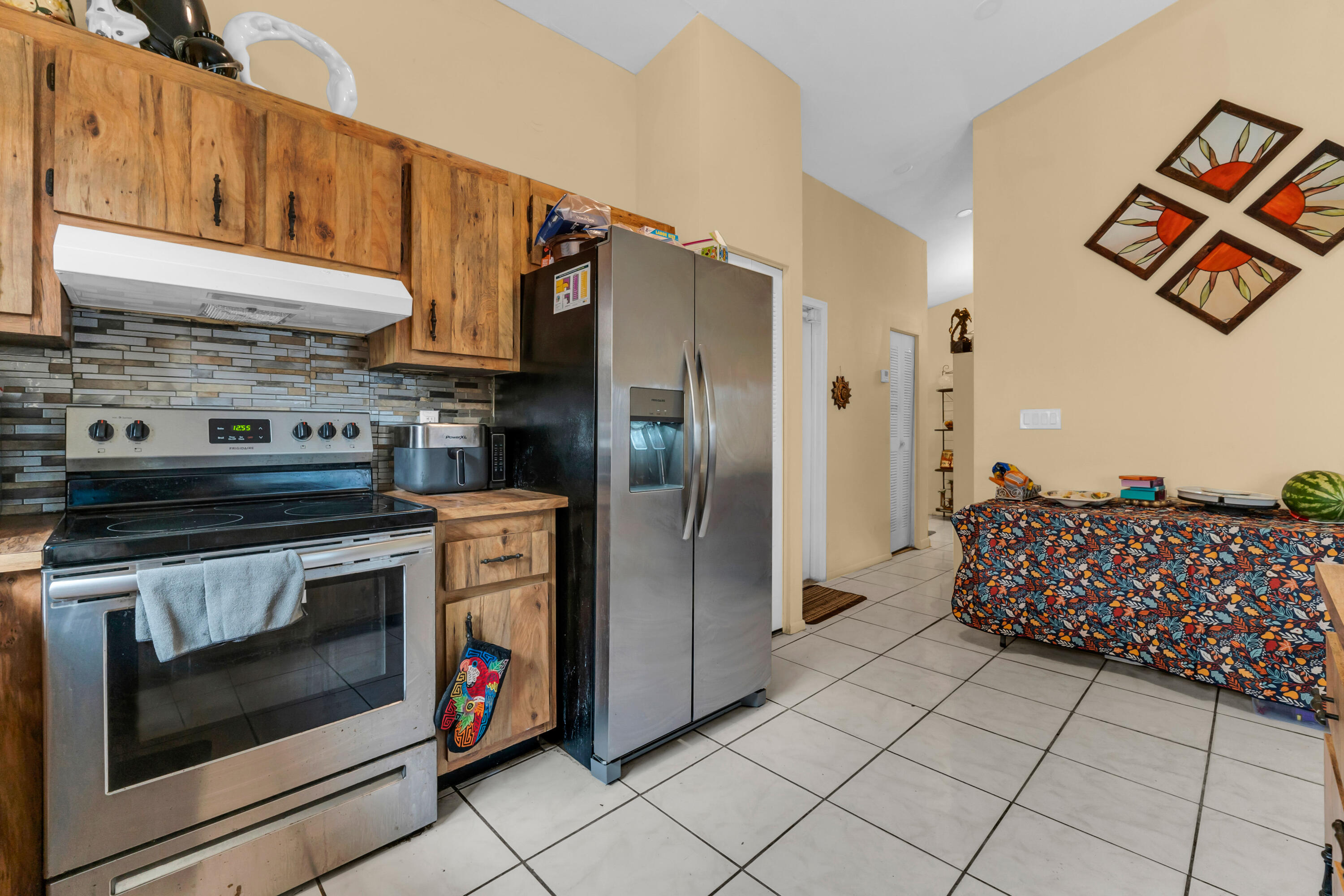 4941 NW 83rd, Lauderhill FL 33351