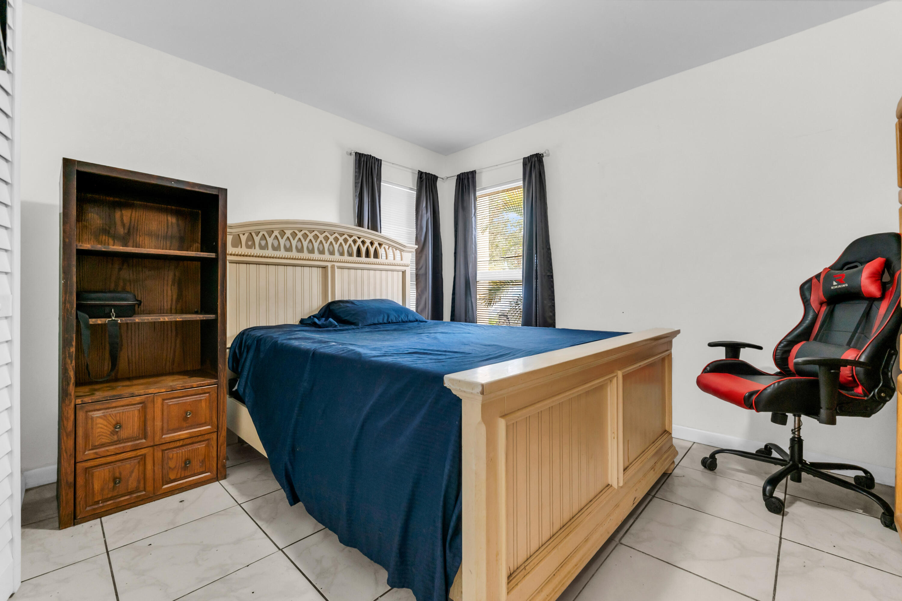 4941 NW 83rd, Lauderhill FL 33351