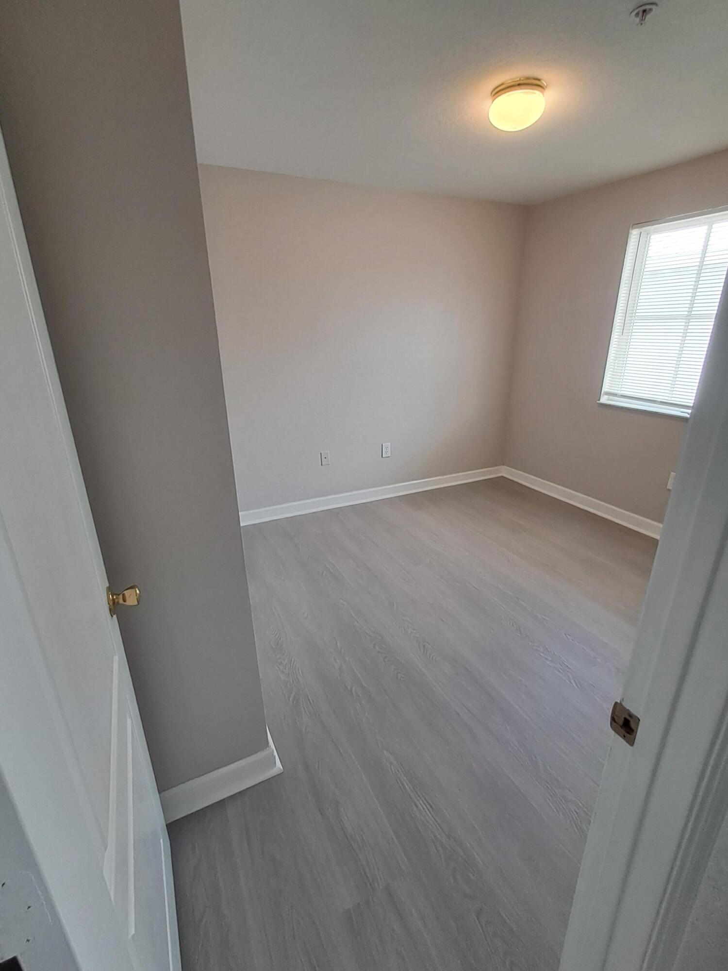 1114 Shoma, Royal Palm Beach FL 33411
