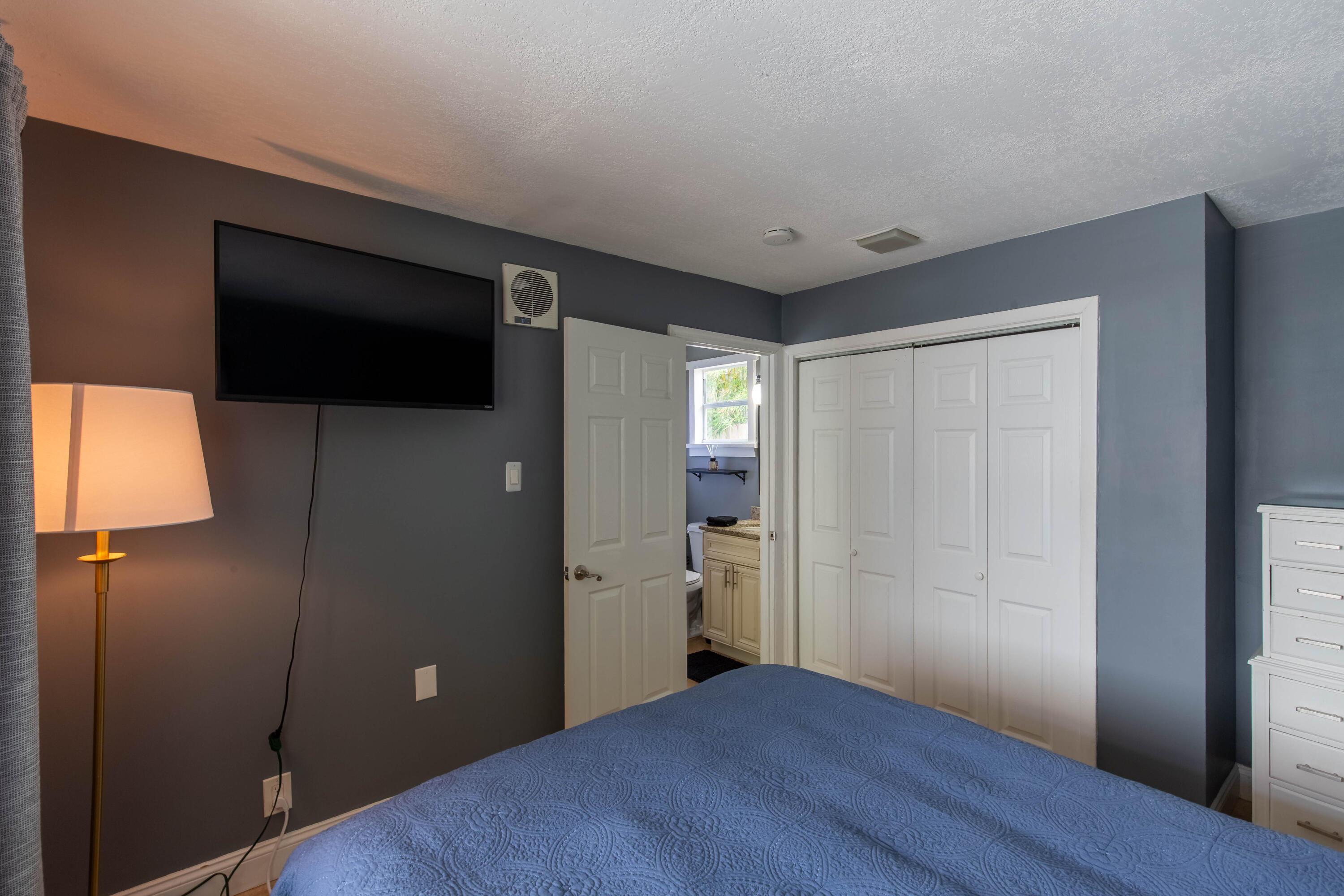 210 Malverne, West Palm Beach FL 33405