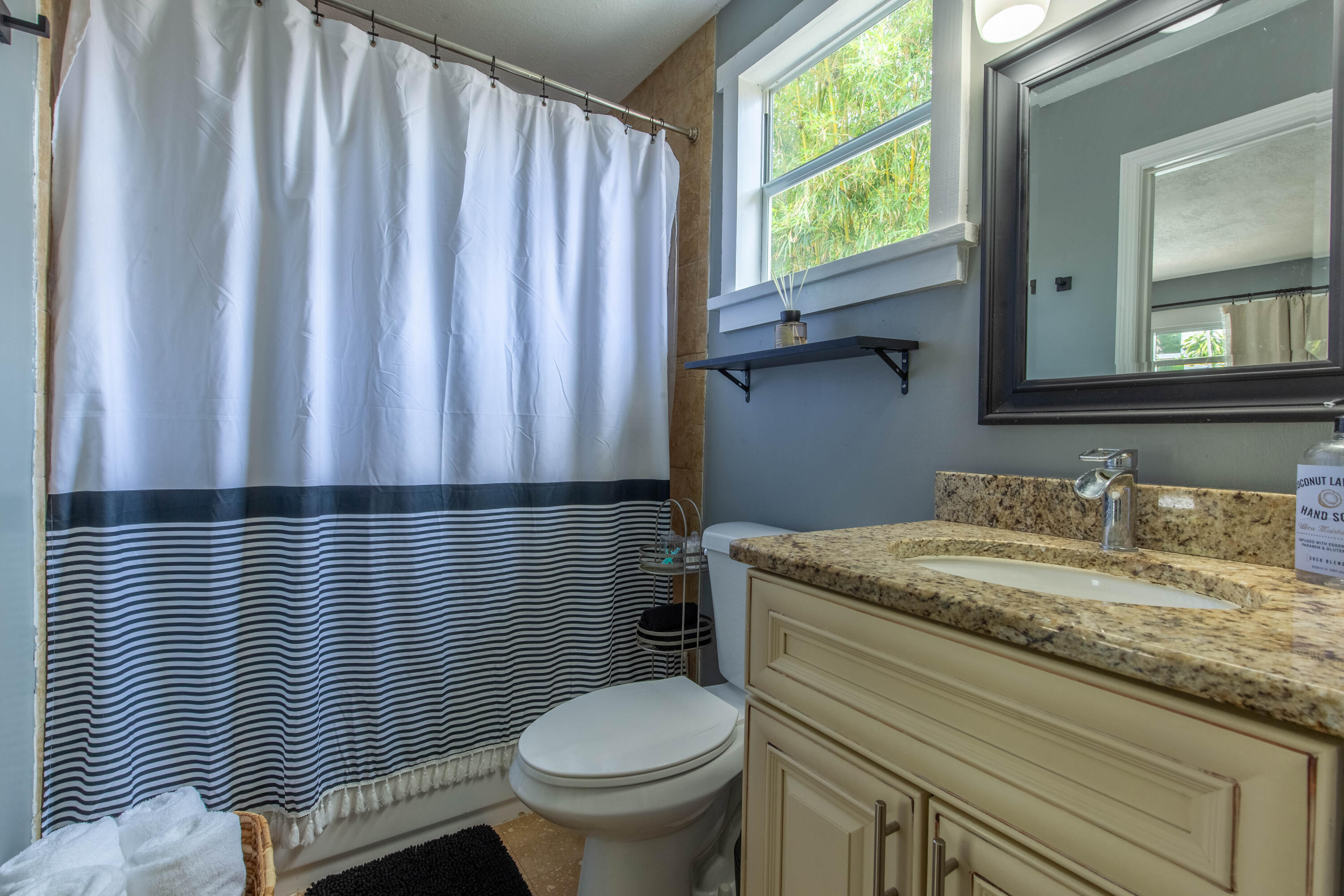 210 Malverne, West Palm Beach FL 33405